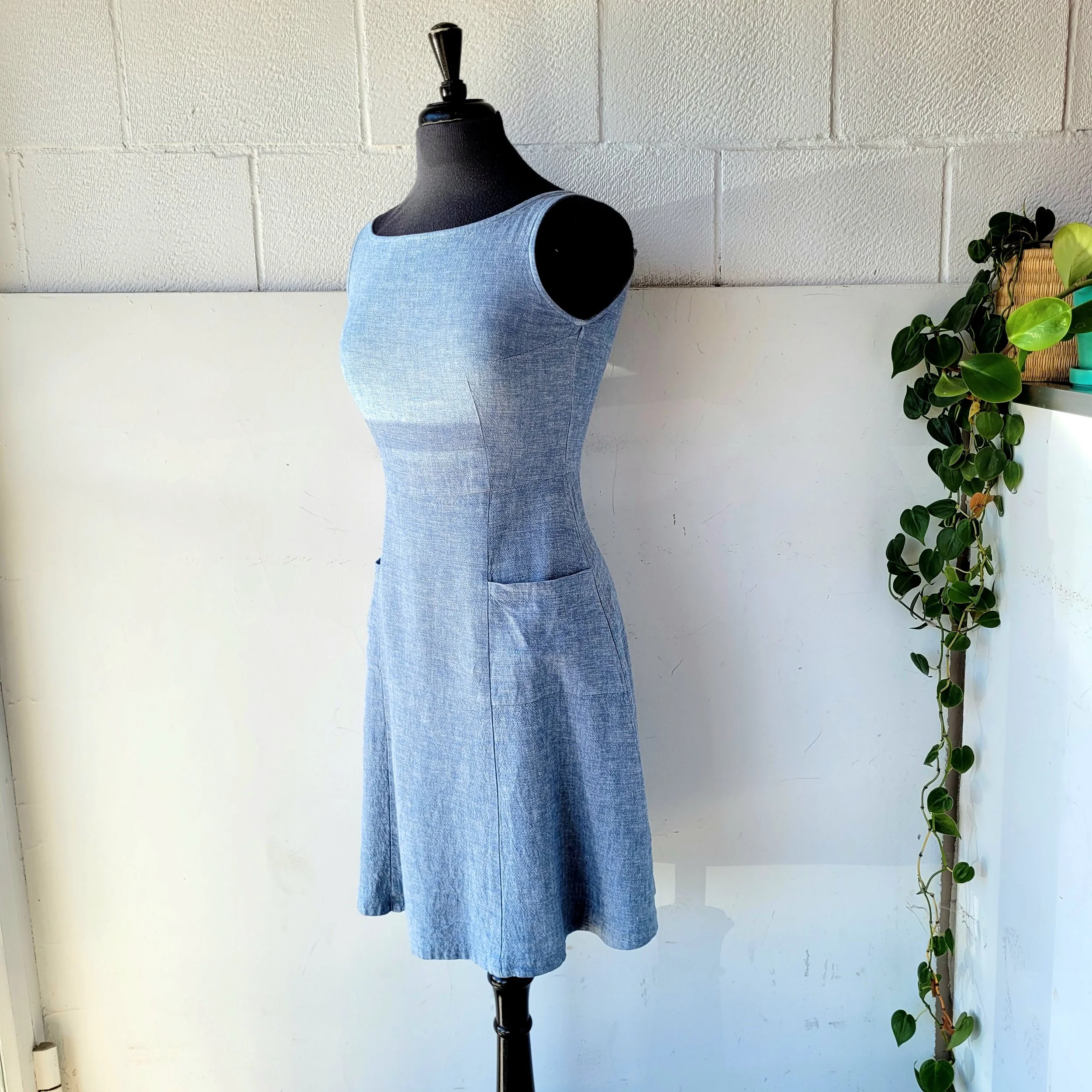 Nokomis Linen Dress, Size S/M