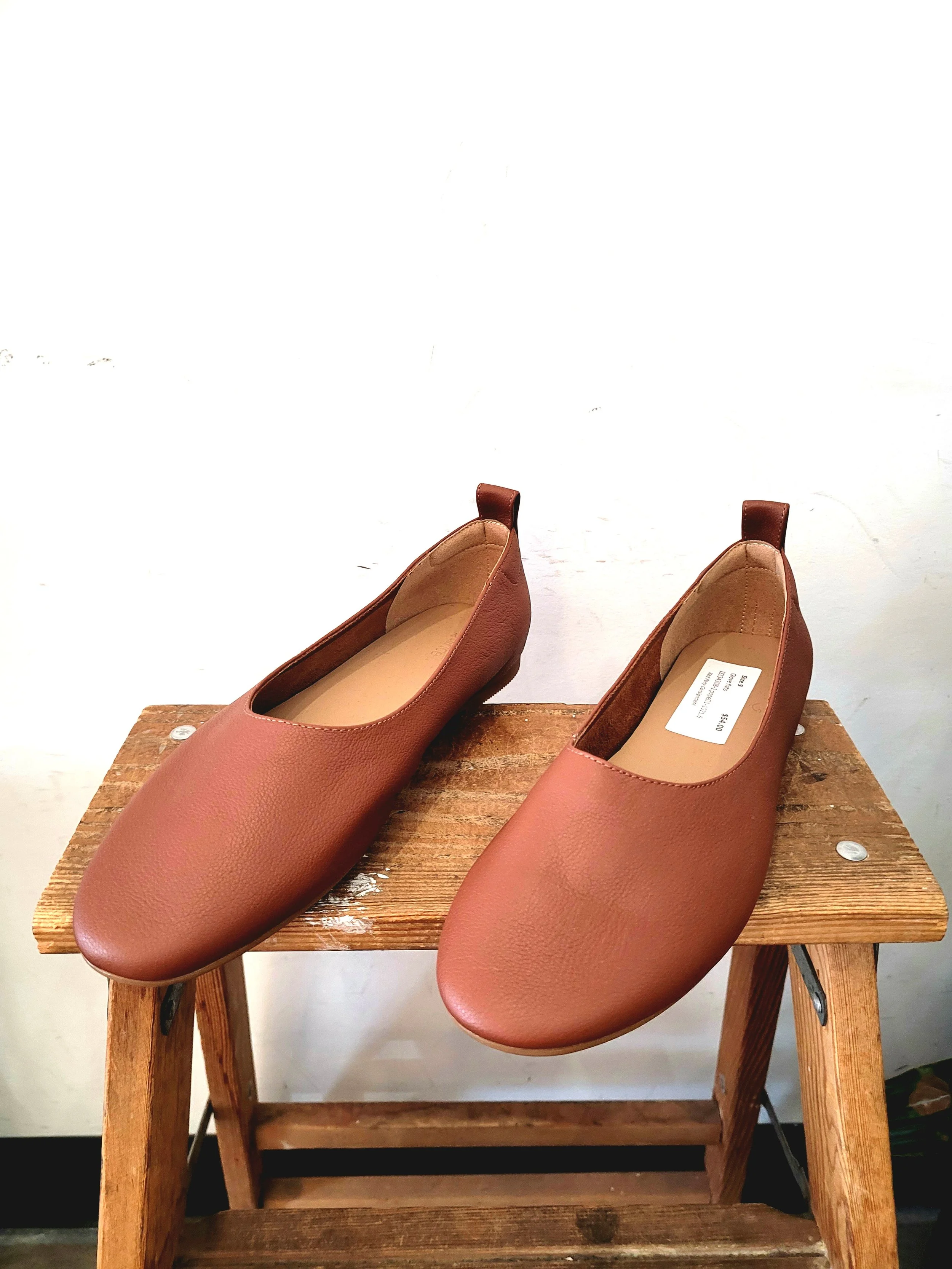Glove Flats, Size 9