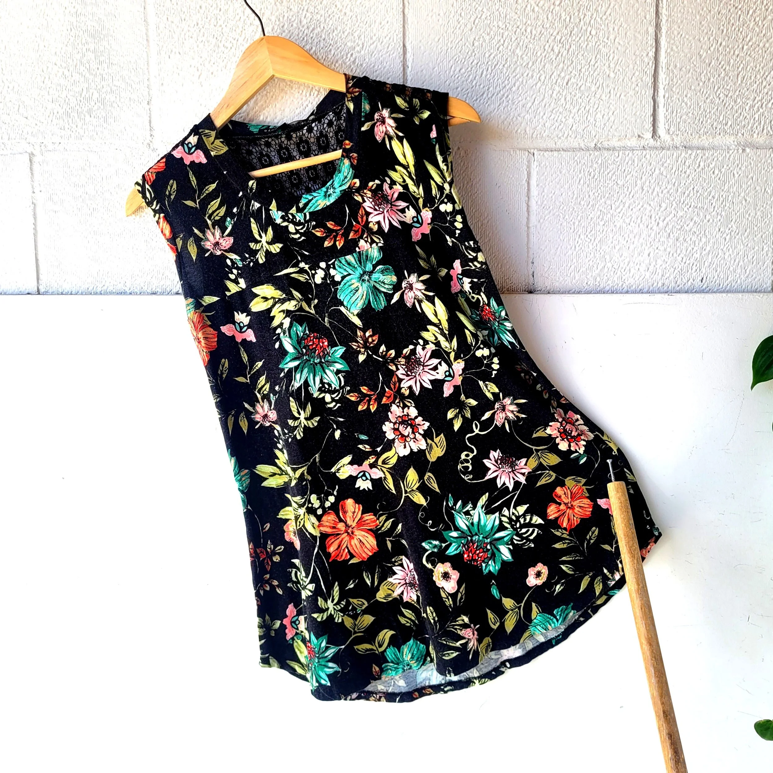 Cinder + Smoke Top, Size M