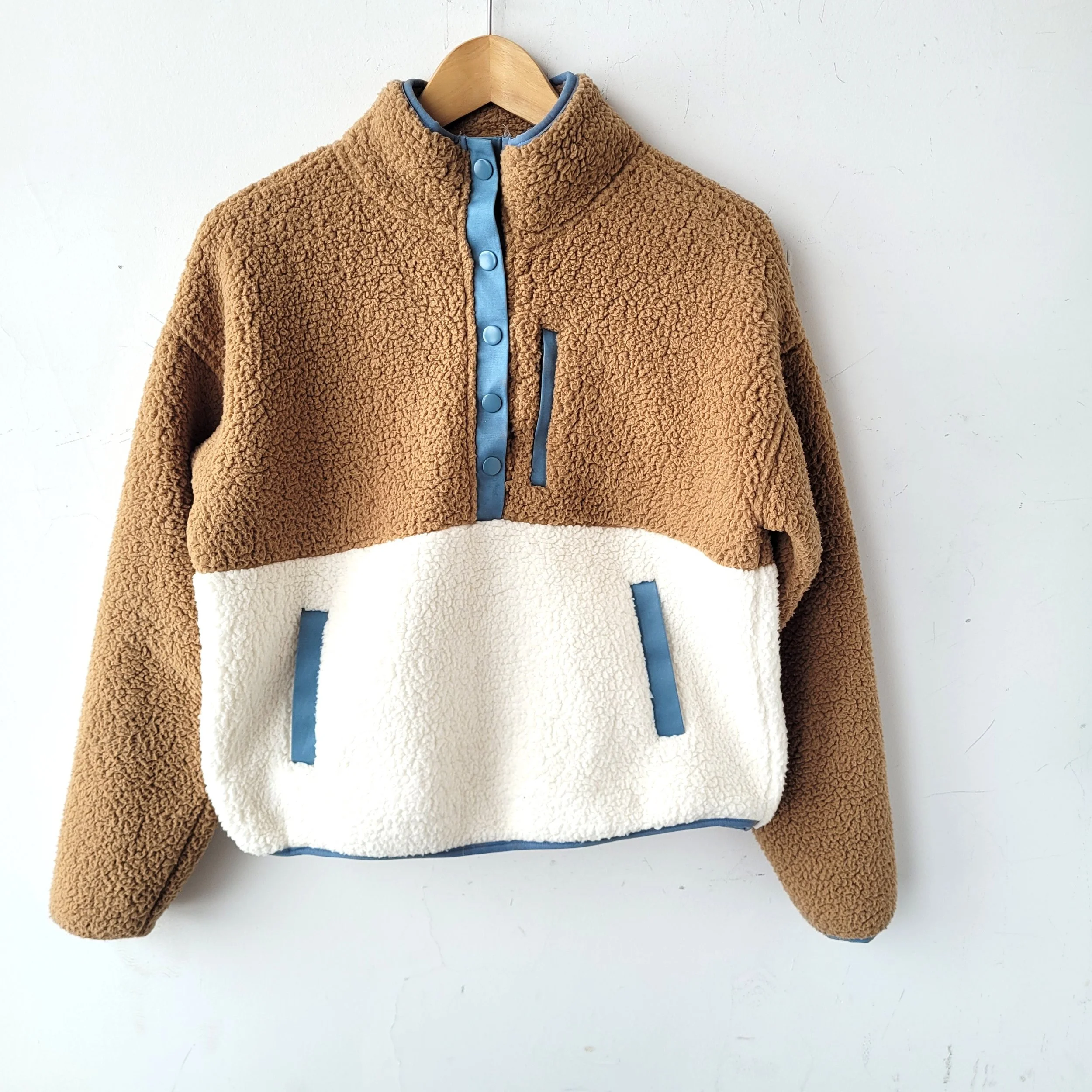 Anthropologie Pullover, Size S/M