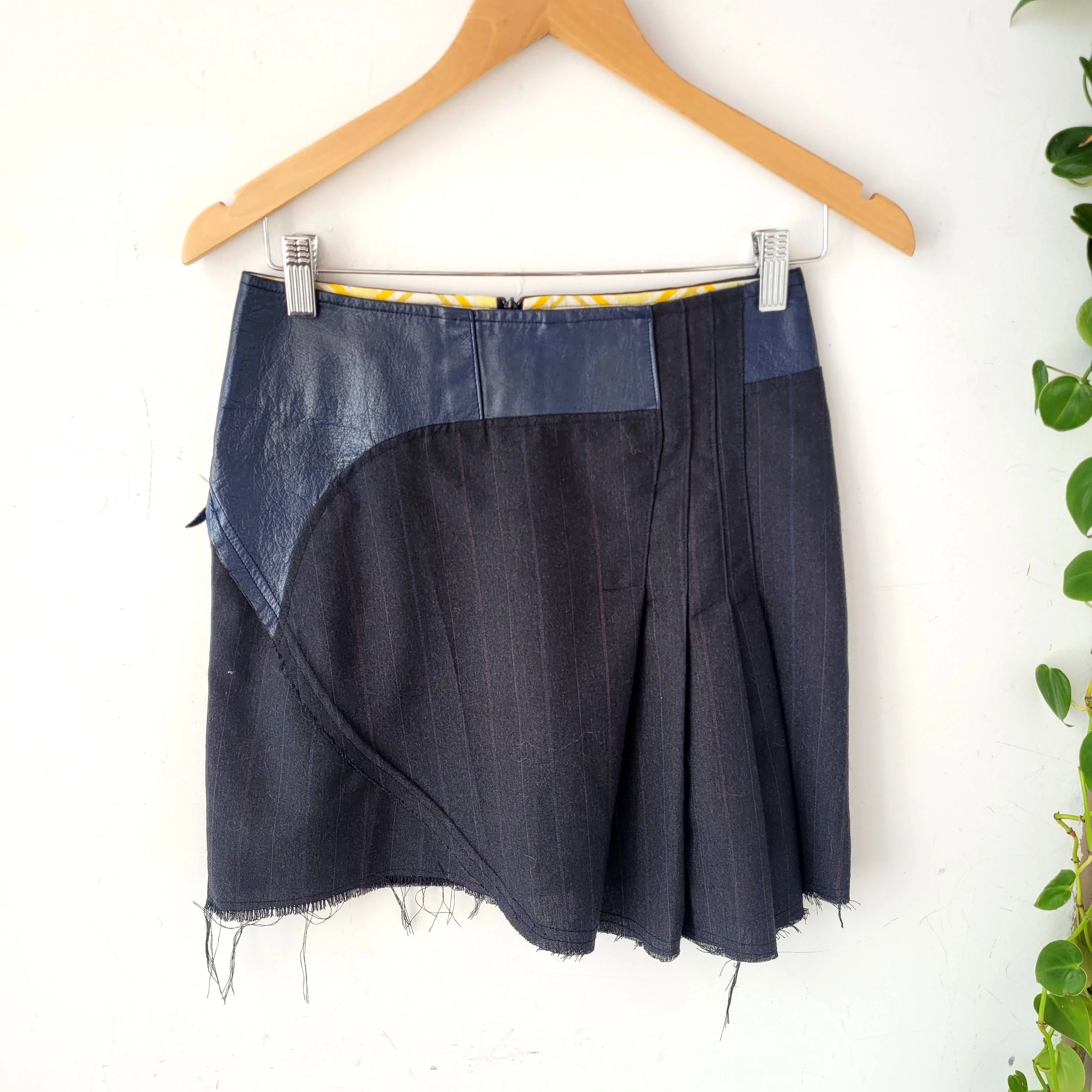 Preloved Skirt, Size S