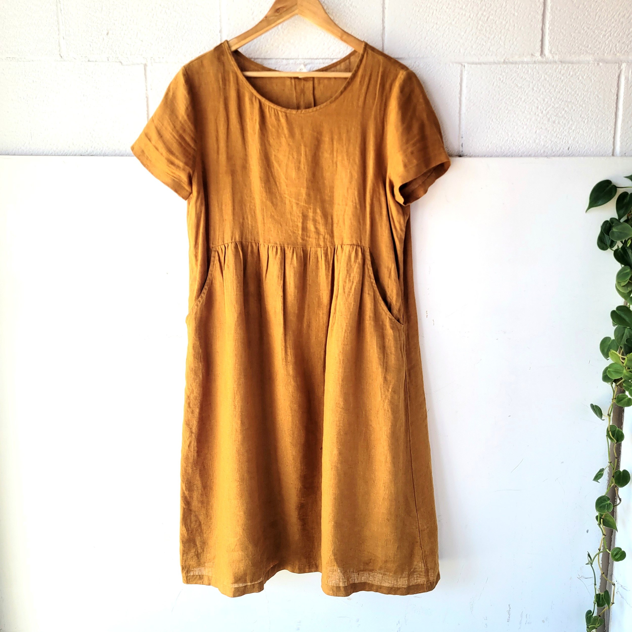 Linen Dress, Size S/M