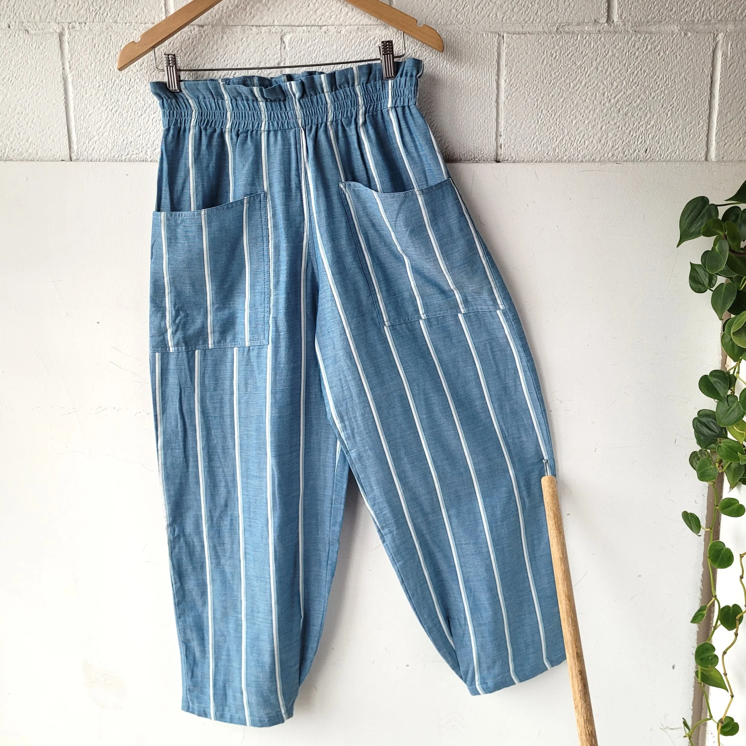 Pietsie Barrel Pants, Size M
