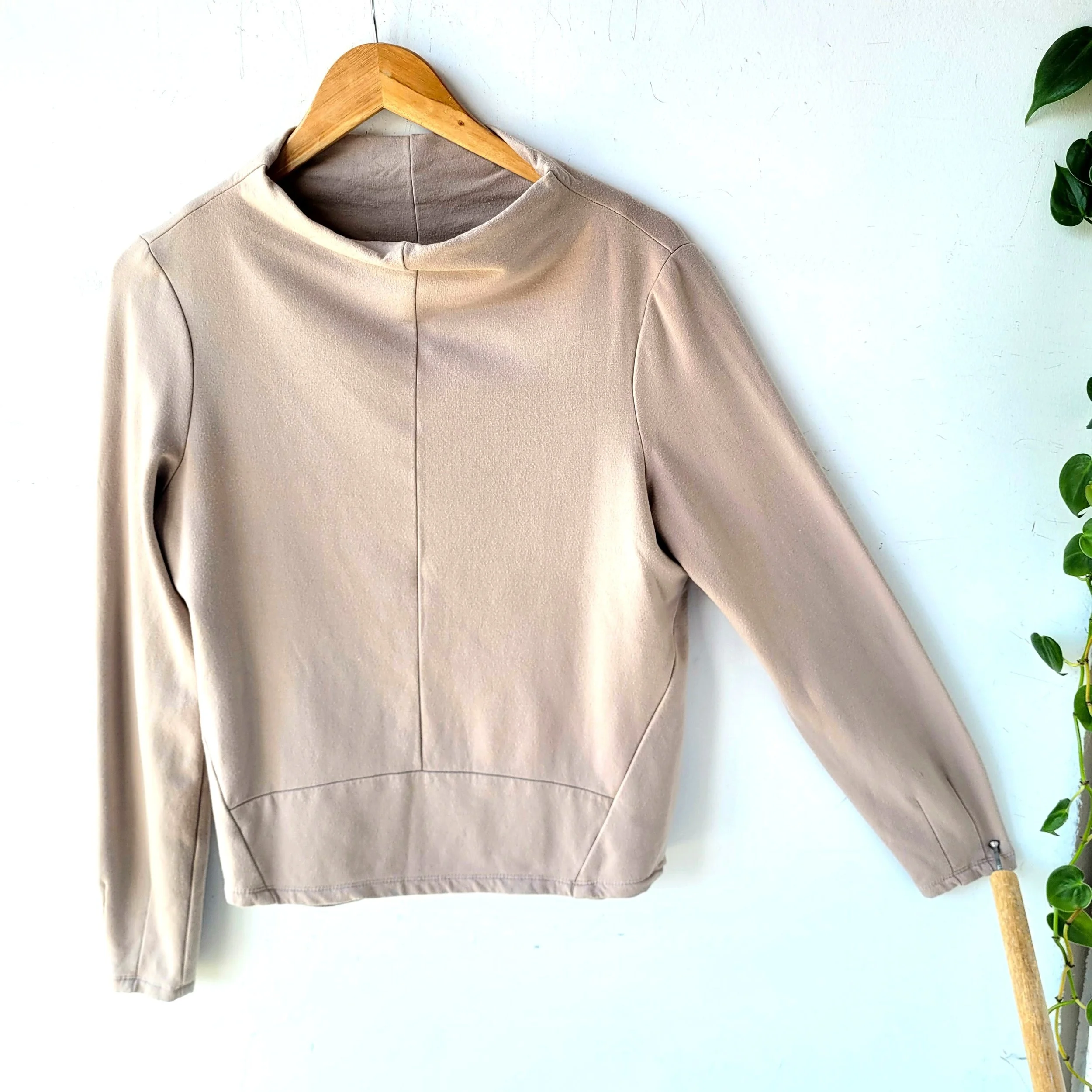 Iris Setlakwe Top, Size S