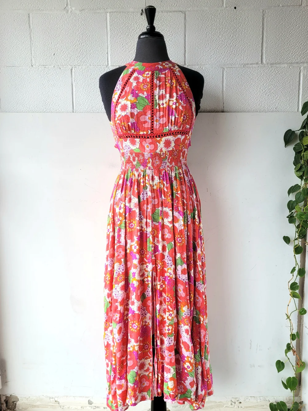 abel the label halter dress Starluv.ca: Anthropologie Abel the Label Charlie Halter Cut out Back Tie Maxi Dress, Sz xs