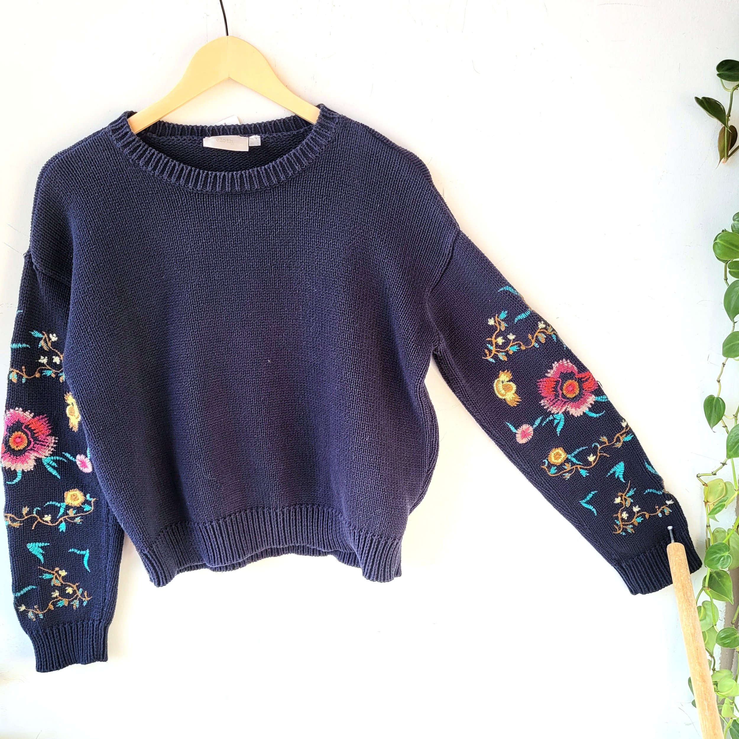 Embroidered Sweater, Size M