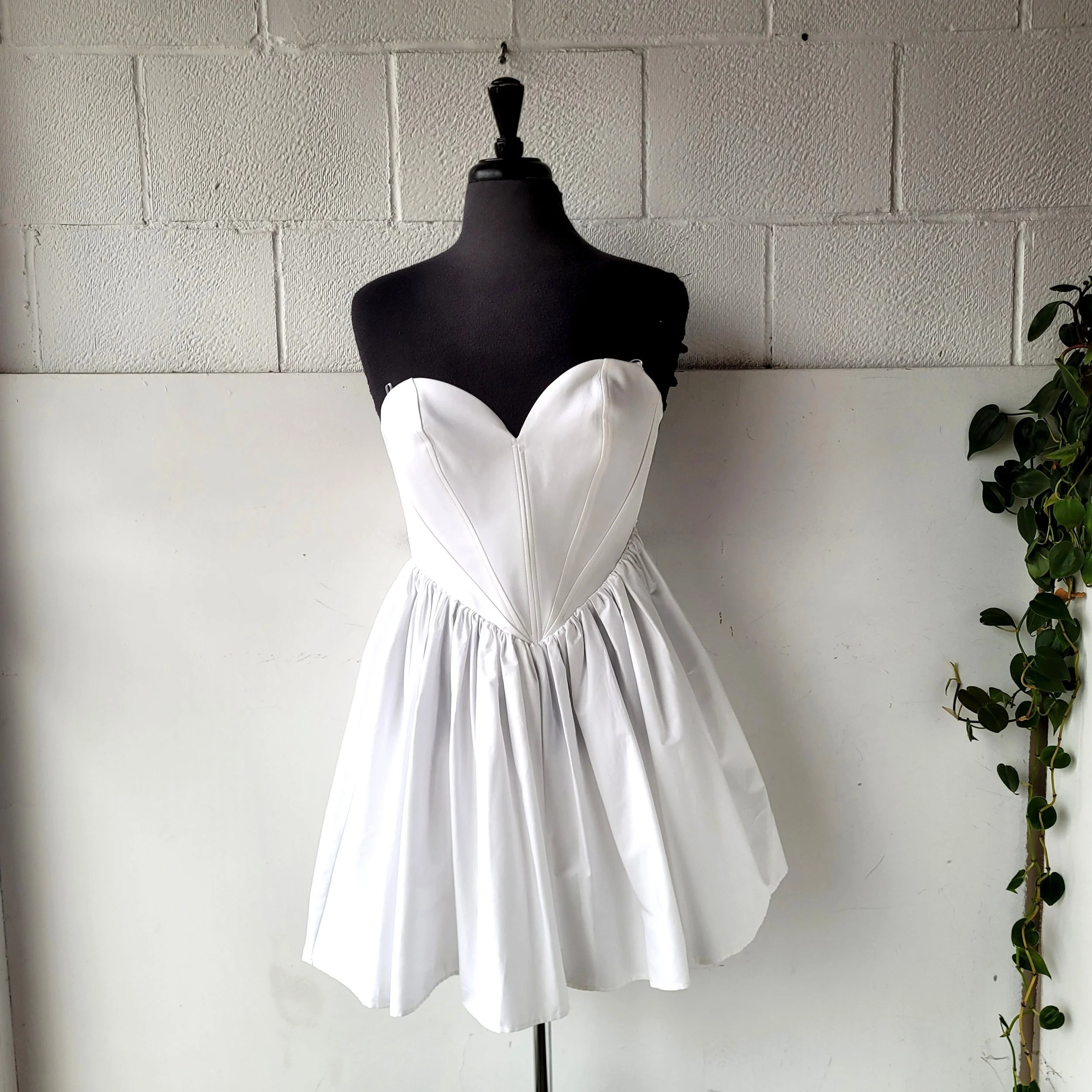 White Dress, Size XS