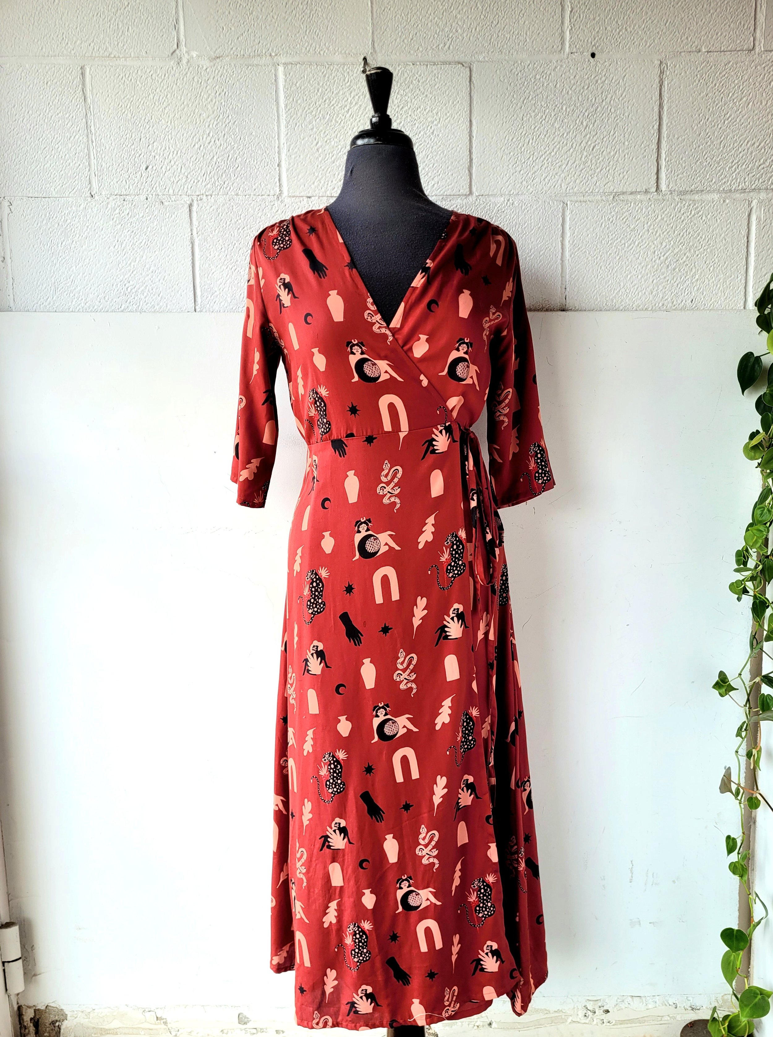 Mata Traders Dress, Size M