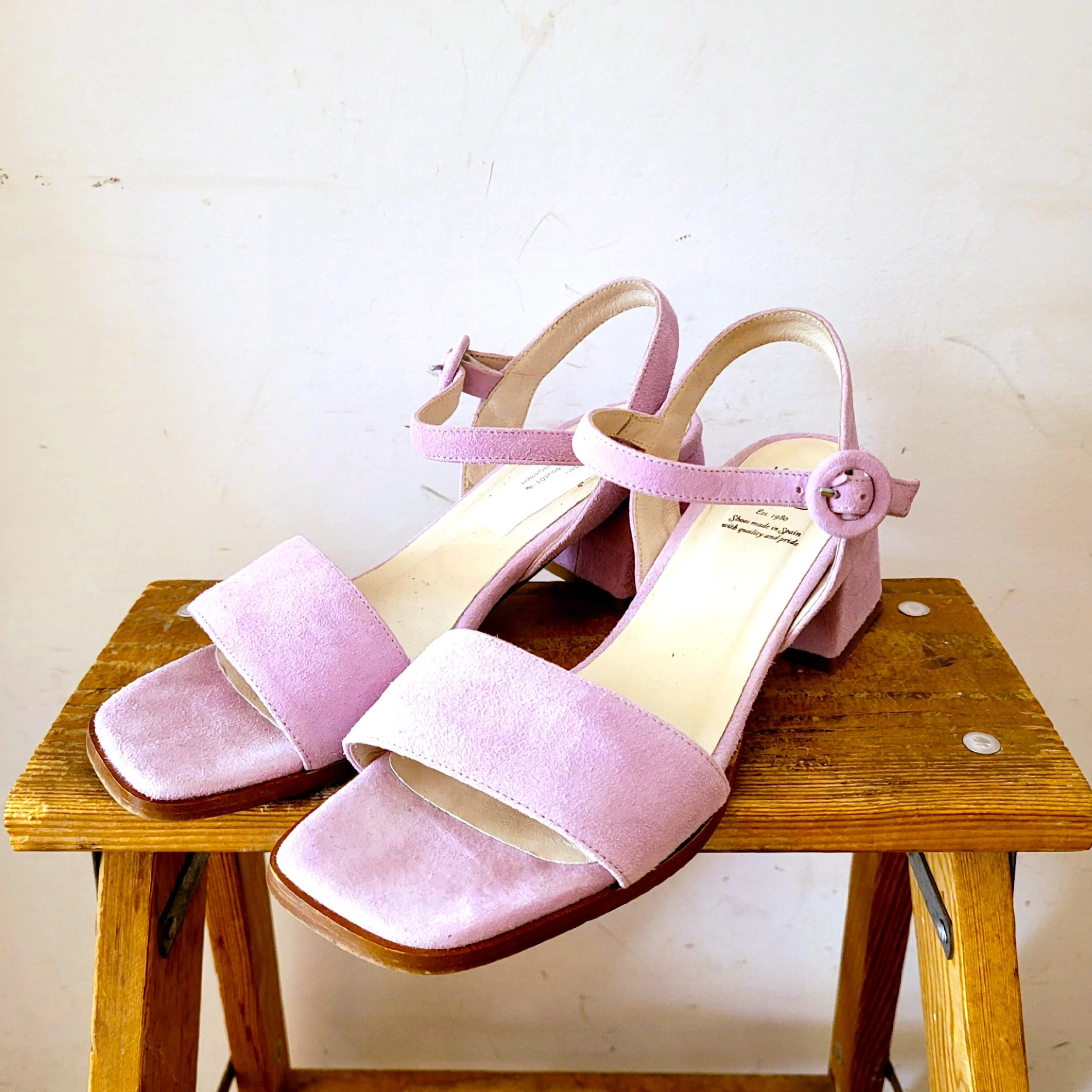 Lilac Sandals, Size 39