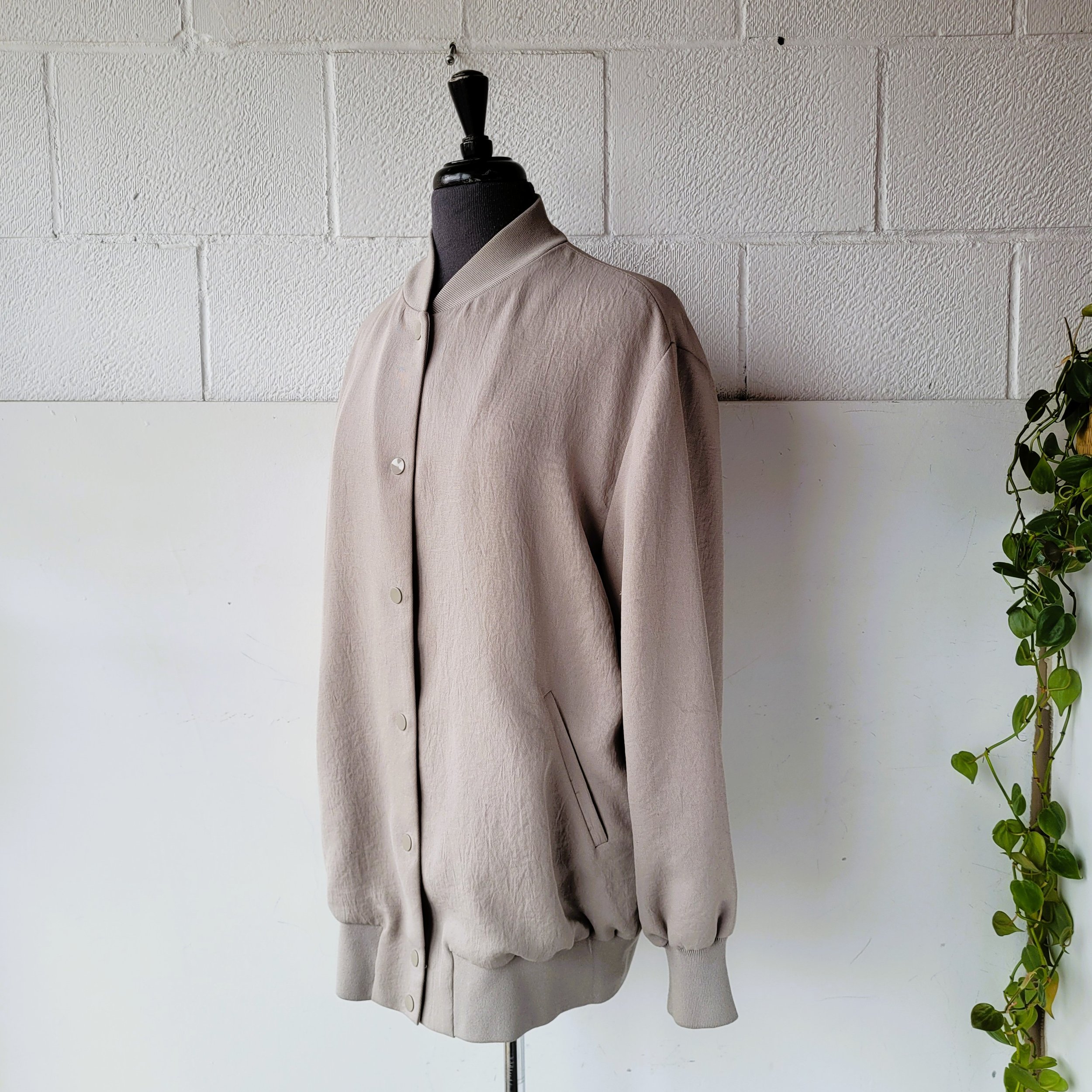 Wilfred Extended Bomber, Size M