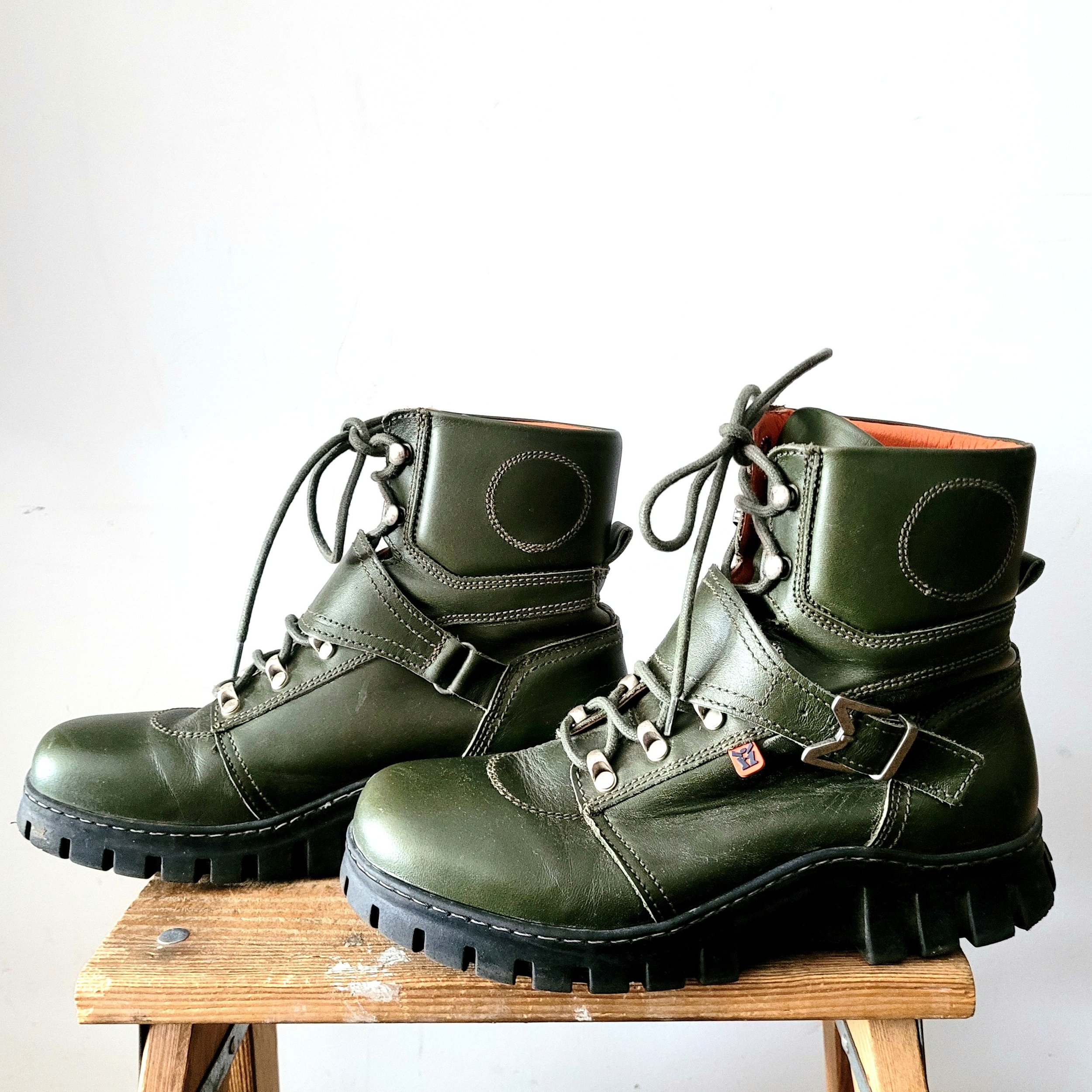 MAG Boots, Size 40