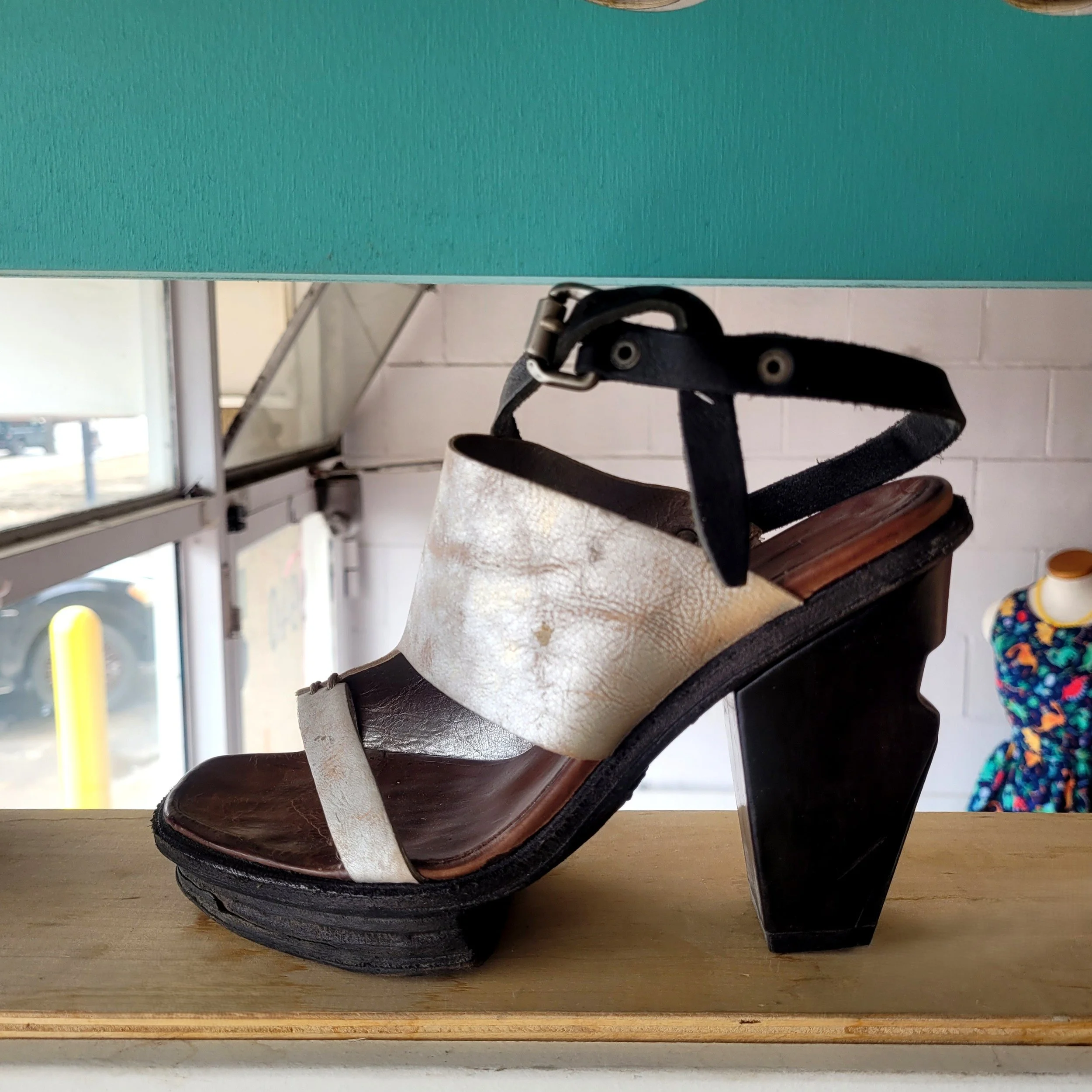 A.S. 98 Sandals, Size 37