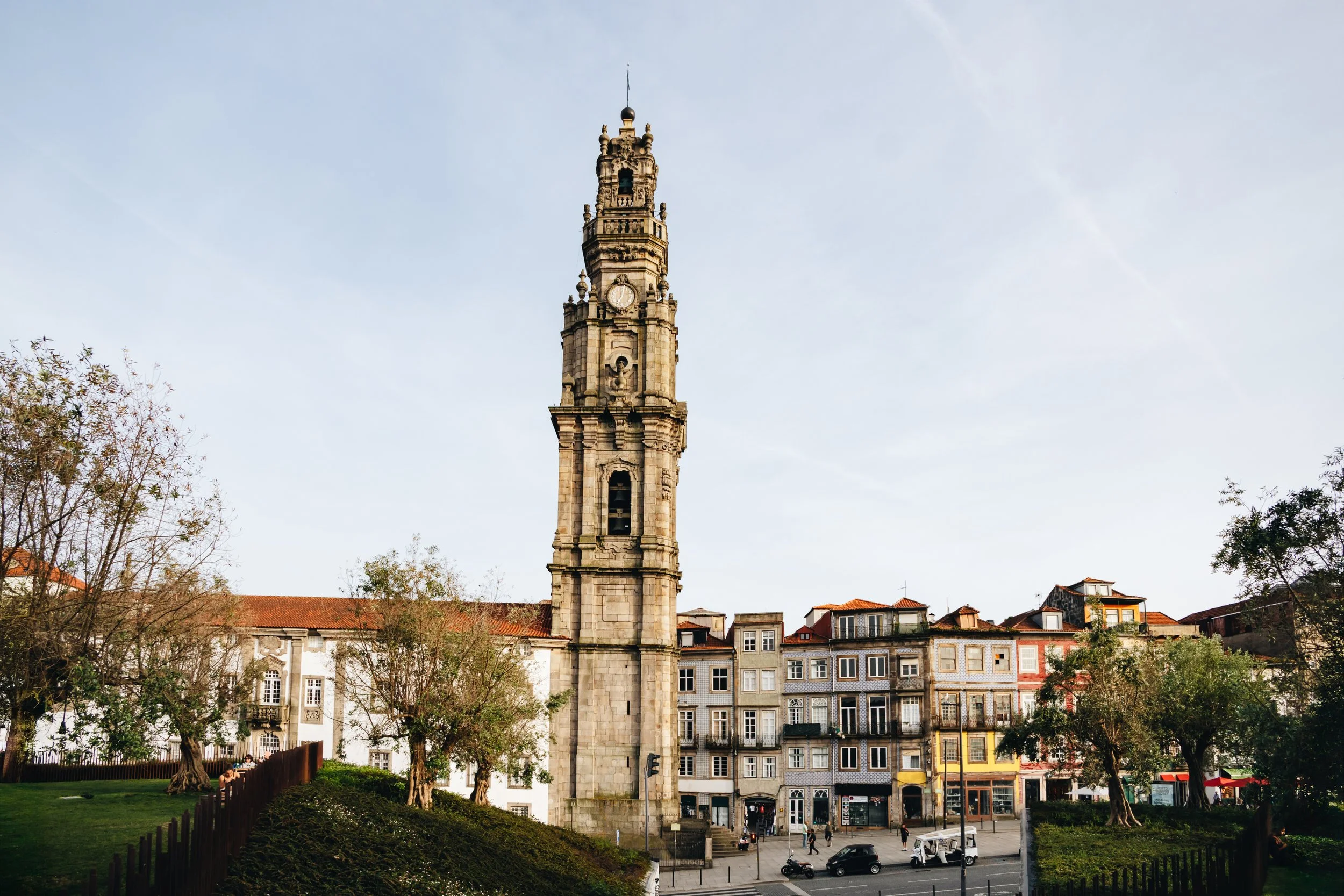 Quiet evening in Porto, Field Guide closing image