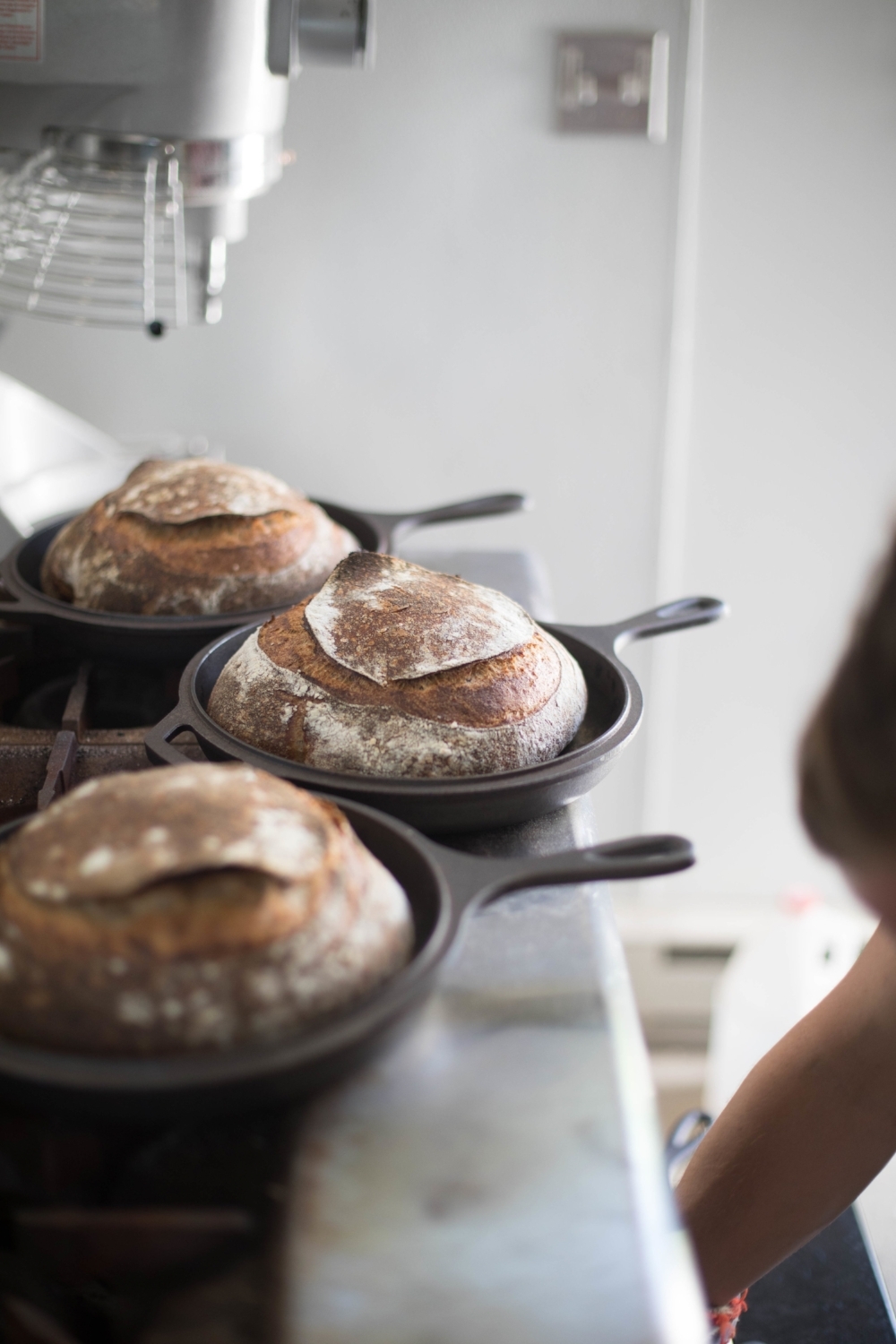 Jimena-Peck-Denver-Lifestyle-Editorial-Photographer-Daniel-Gray’s-Sourdough-Bread-Freshly-Baked