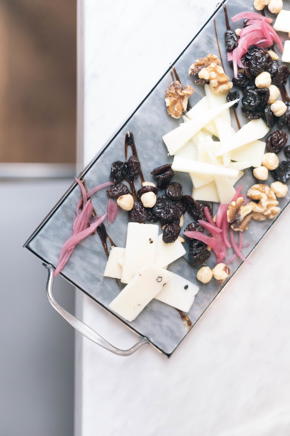 Jimena-Peck-Denver-Lifestyle-Editorial-Photographer-Lakehouse-Denver-Cheeses-Raisins-Walnuts