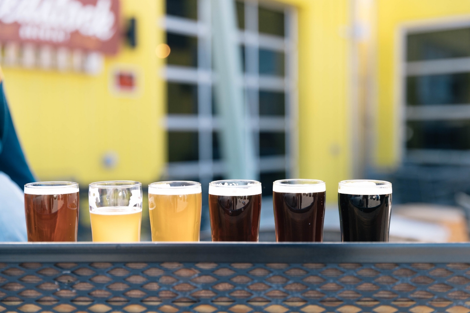 Jimena-Peck-Denver-Lifestyle-Editorial-Photographer-Lakehouse-Denver-Craft-Beer