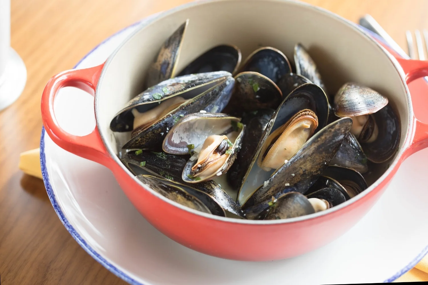 Jimena-Peck-Denver-Food-Photographer-The-Emporium-Kitchen-And-Wine-Market-Mussels-Mariniere