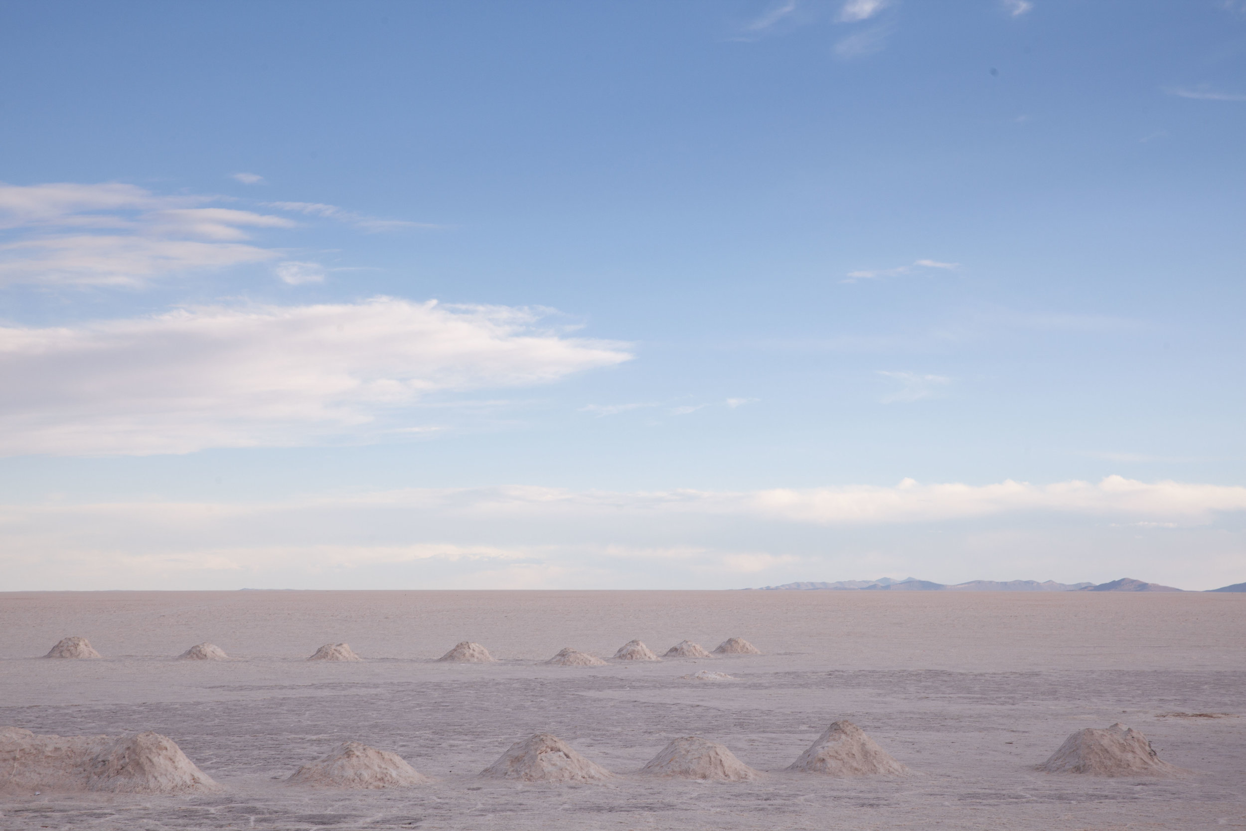 Jimena Peck Lifestyle Editorial Photography Denver Salt flats Uyuni Bolivia Harvesting 