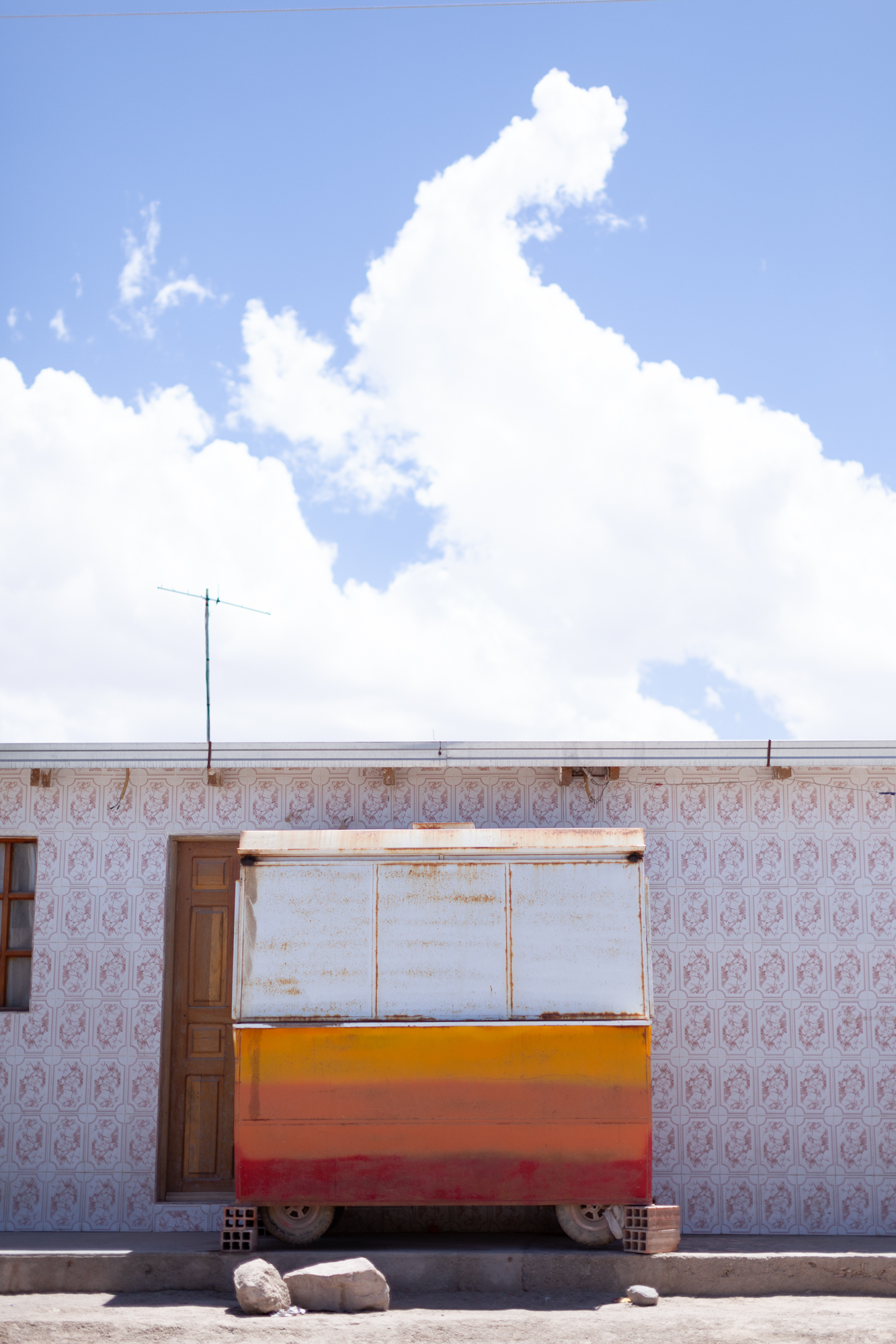Jimena Peck Lifestyle Editorial Photography Denver Salt flats Uyuni Bolivia Truck 