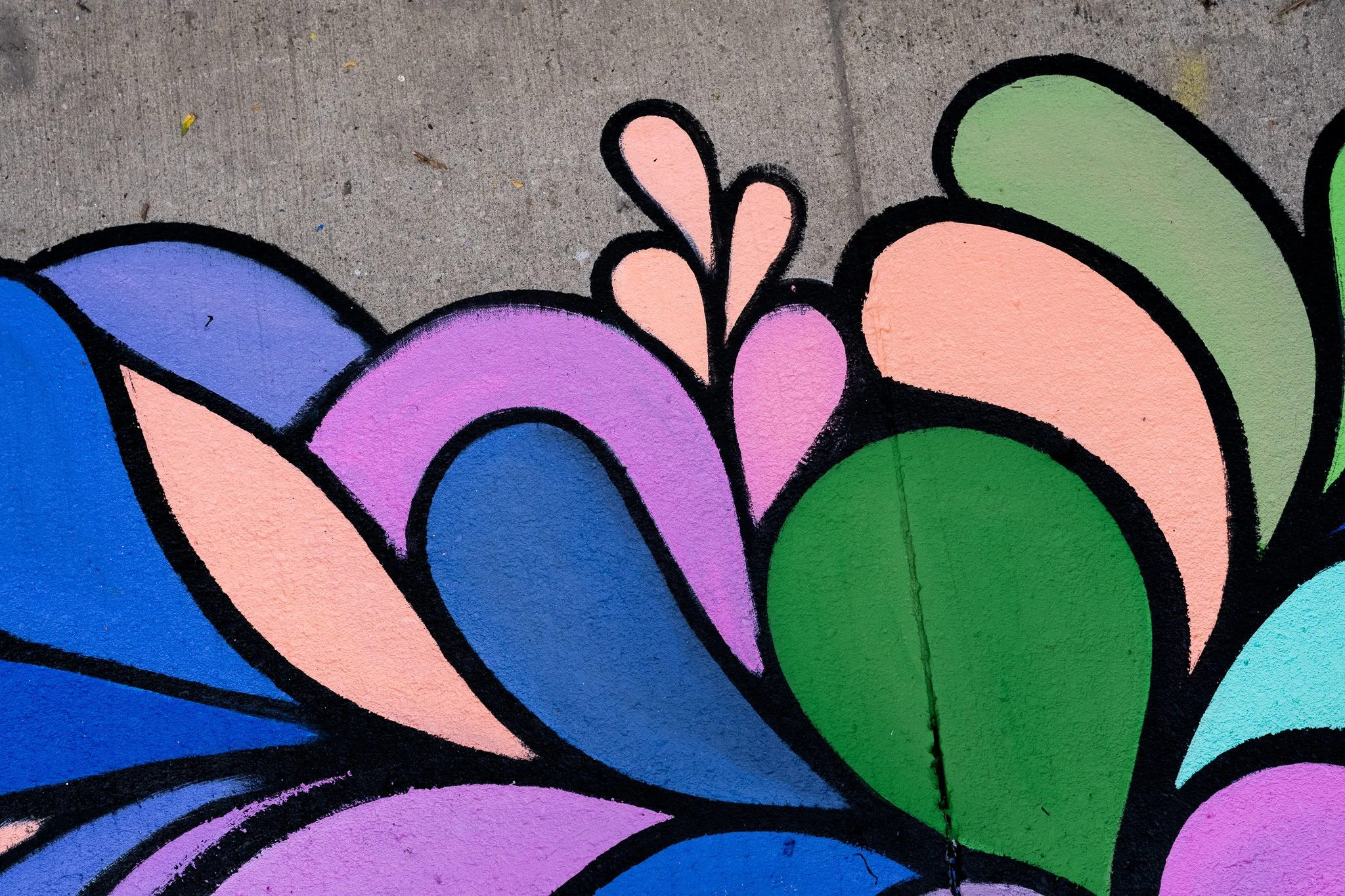 760 Queen (Detail).jpg
