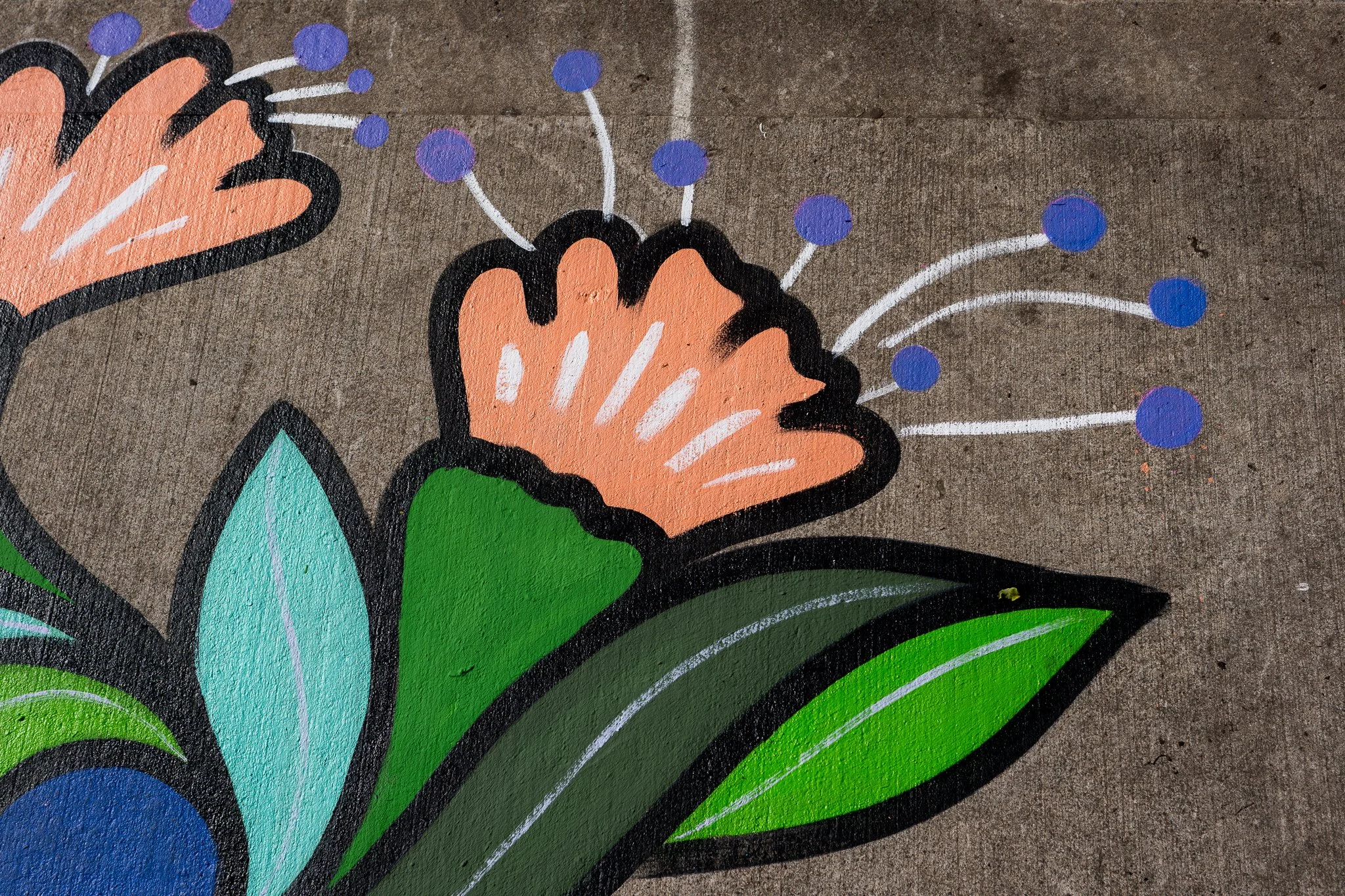 1216 Queen (Detail).jpg