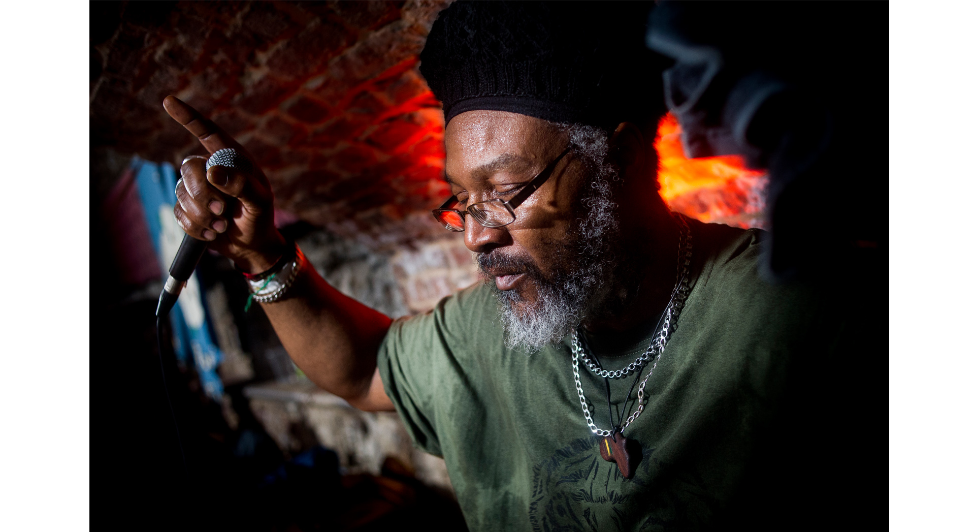 !!_DSC2977 PADDED 1920.jpg