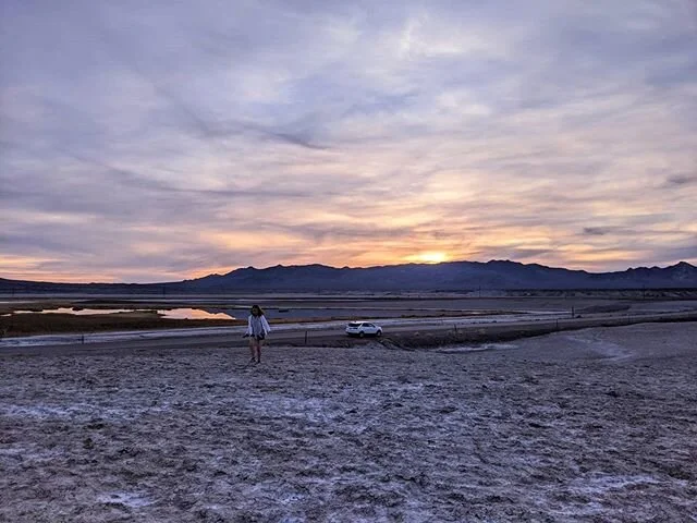 How I wish I'm back in that no man desert land now... Not a single soul, just silence and eerie ghost town after ghost town.
.
#motherNature #DeathValley #nationalpark #optoutside