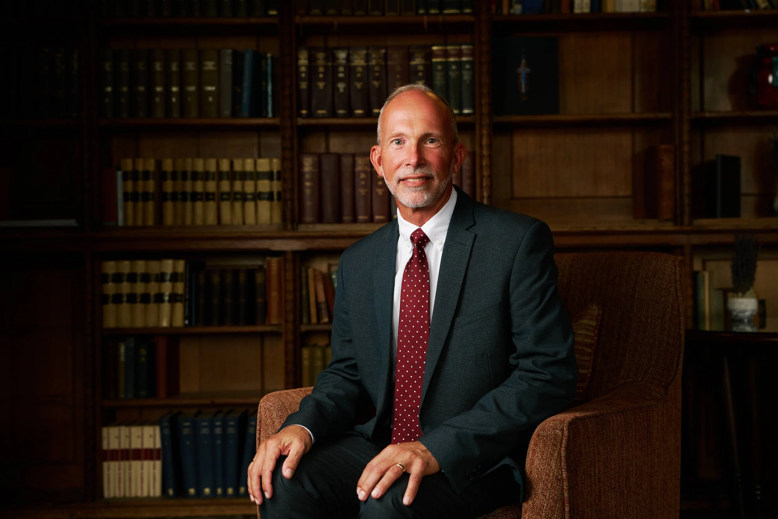 How Corporate Photography Impacts Recruitment and Client Trust