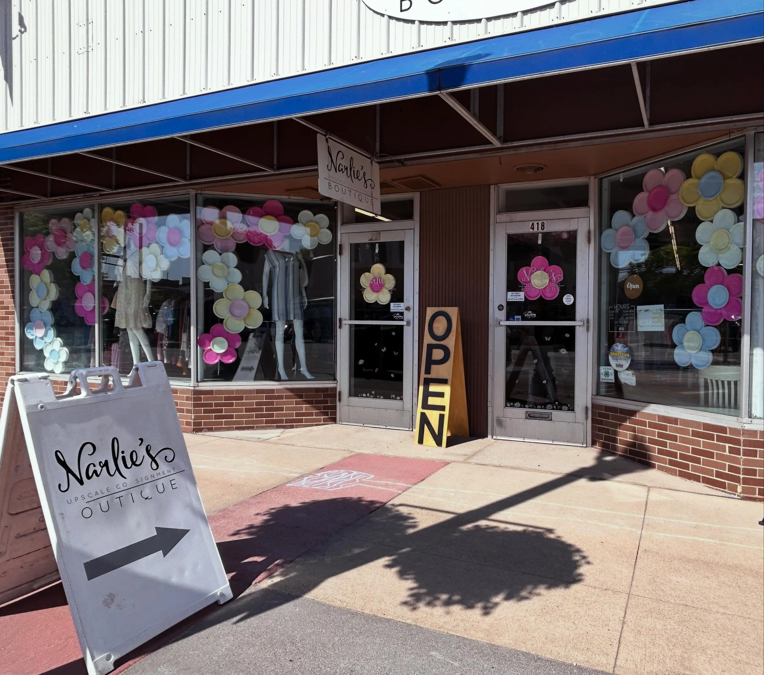 It&rsquo;s a beautiful day to shop @downtownalexmn ! We have been working overtime putting new items out this week! So many fun summer items!! 🌼