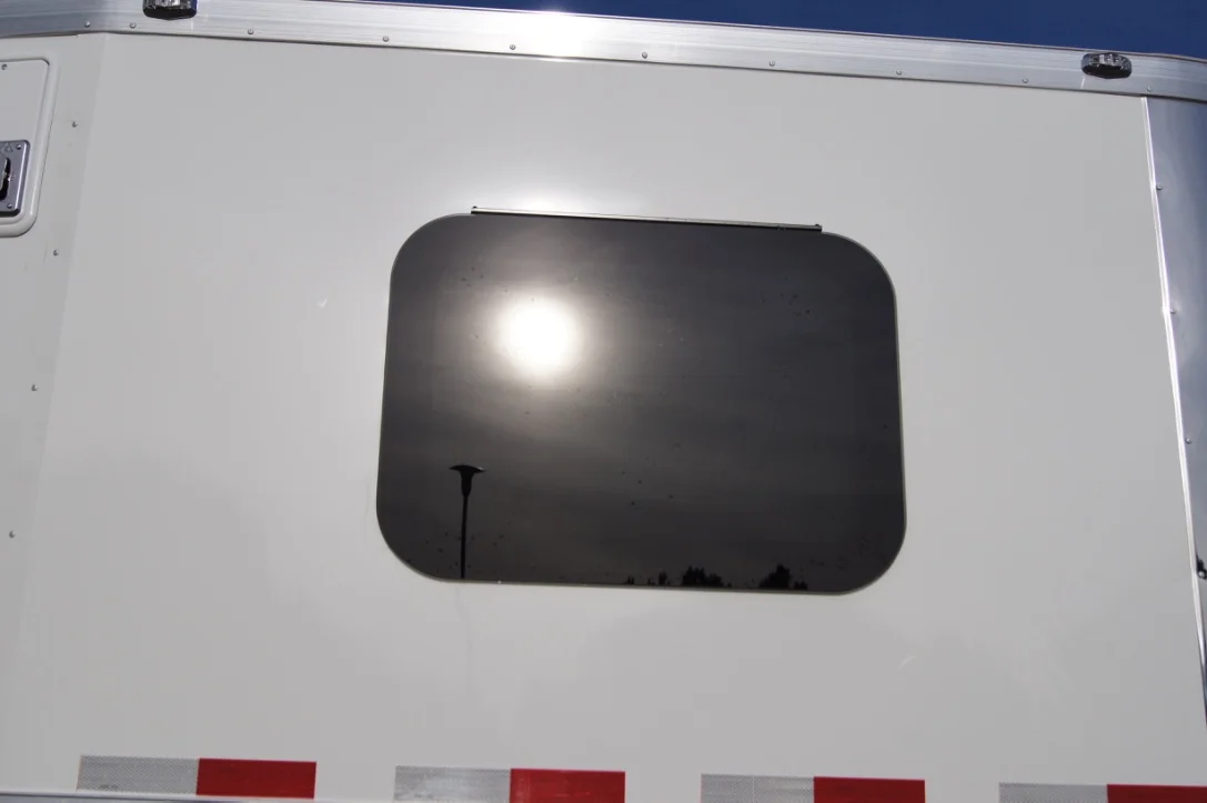 20"x28" Frameless Windows