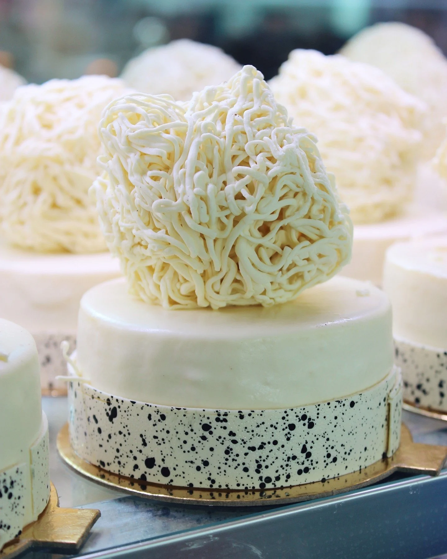 The perfect sweet treat... our Vivi's Vanilla entremet🤍

*
*
*
*
*
#atyhospitality #siftbakeshop #mysticct #ct #bakery