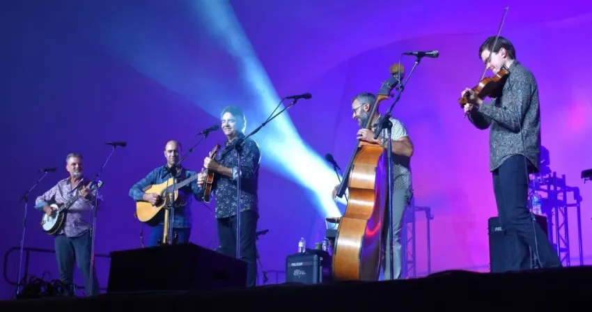 The Travelin’ McCourys To Showcase Next Generation Of Pickers On Young Guns Tour 2026