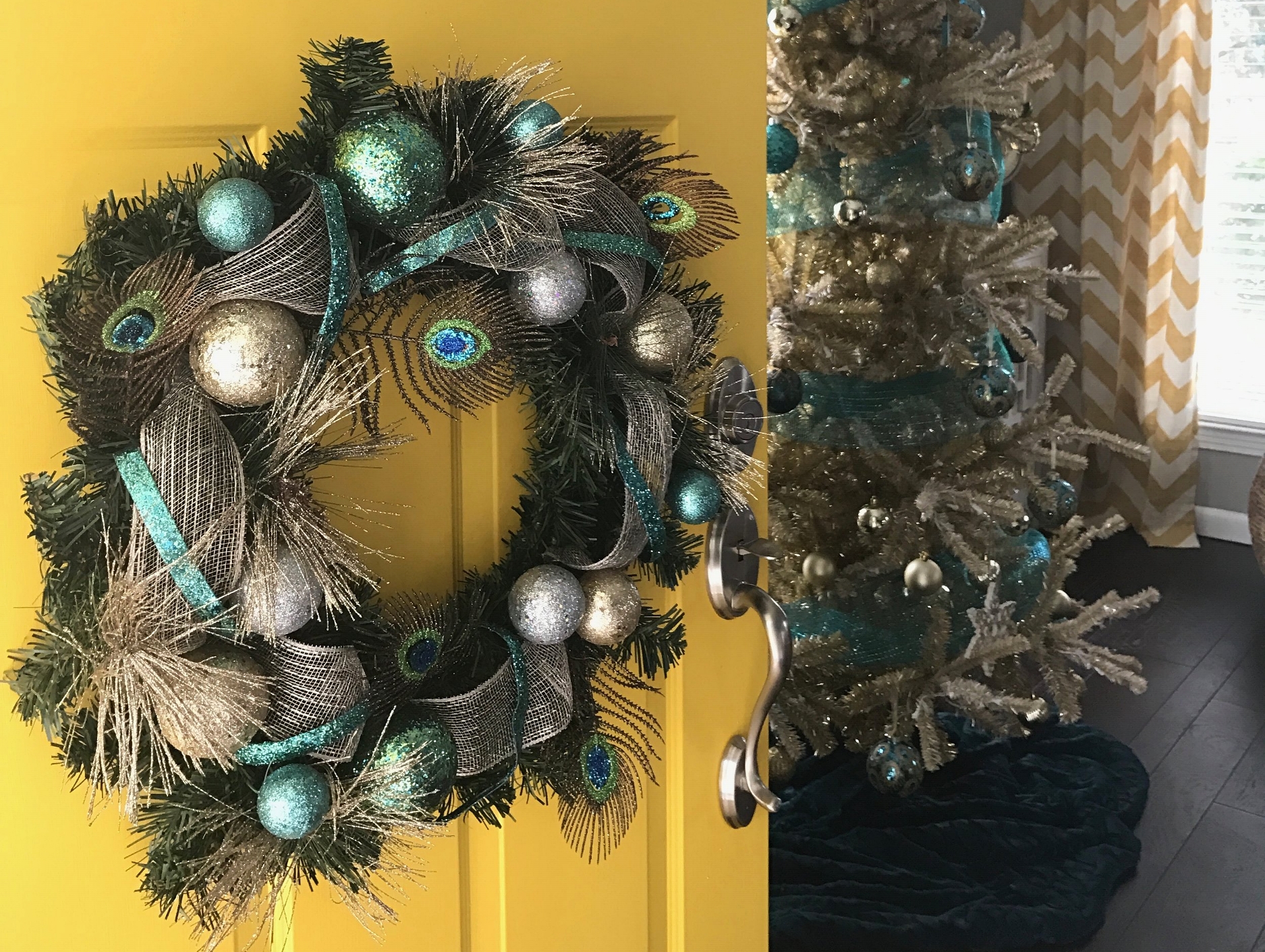 How to Put Christmas Tree Ribbon Decorations on Trees - Bless'er House
