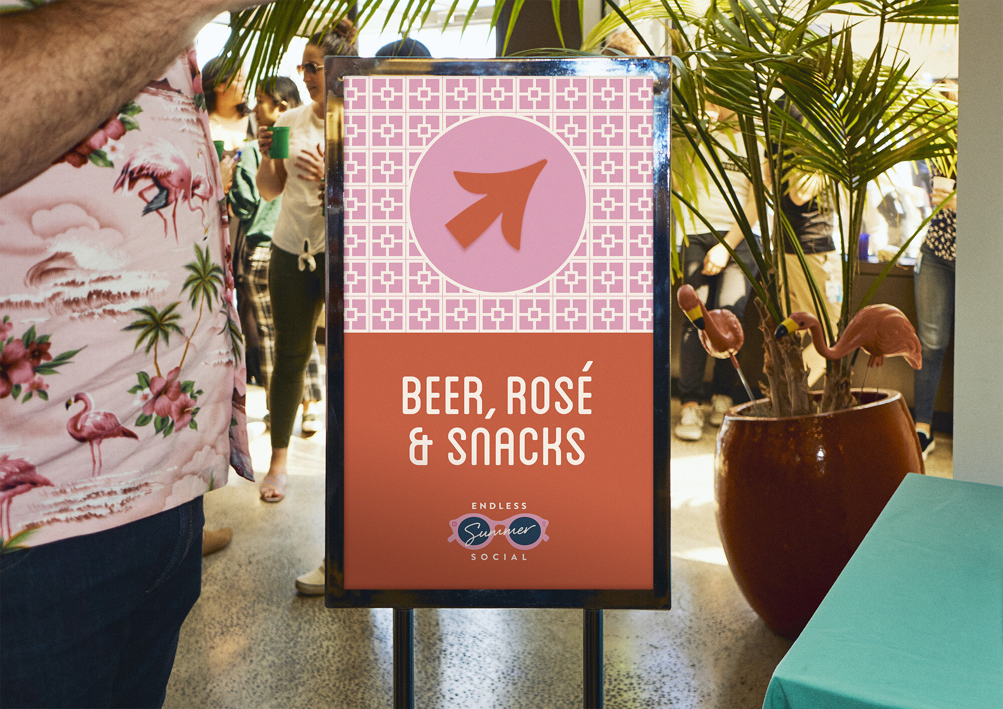 EndlessSummerSocial_Sign_Directional.jpg