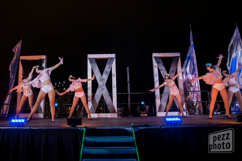 LA Follies Showgirls Naughty or Nice Party Tampa Bay Museum photography by Pezz