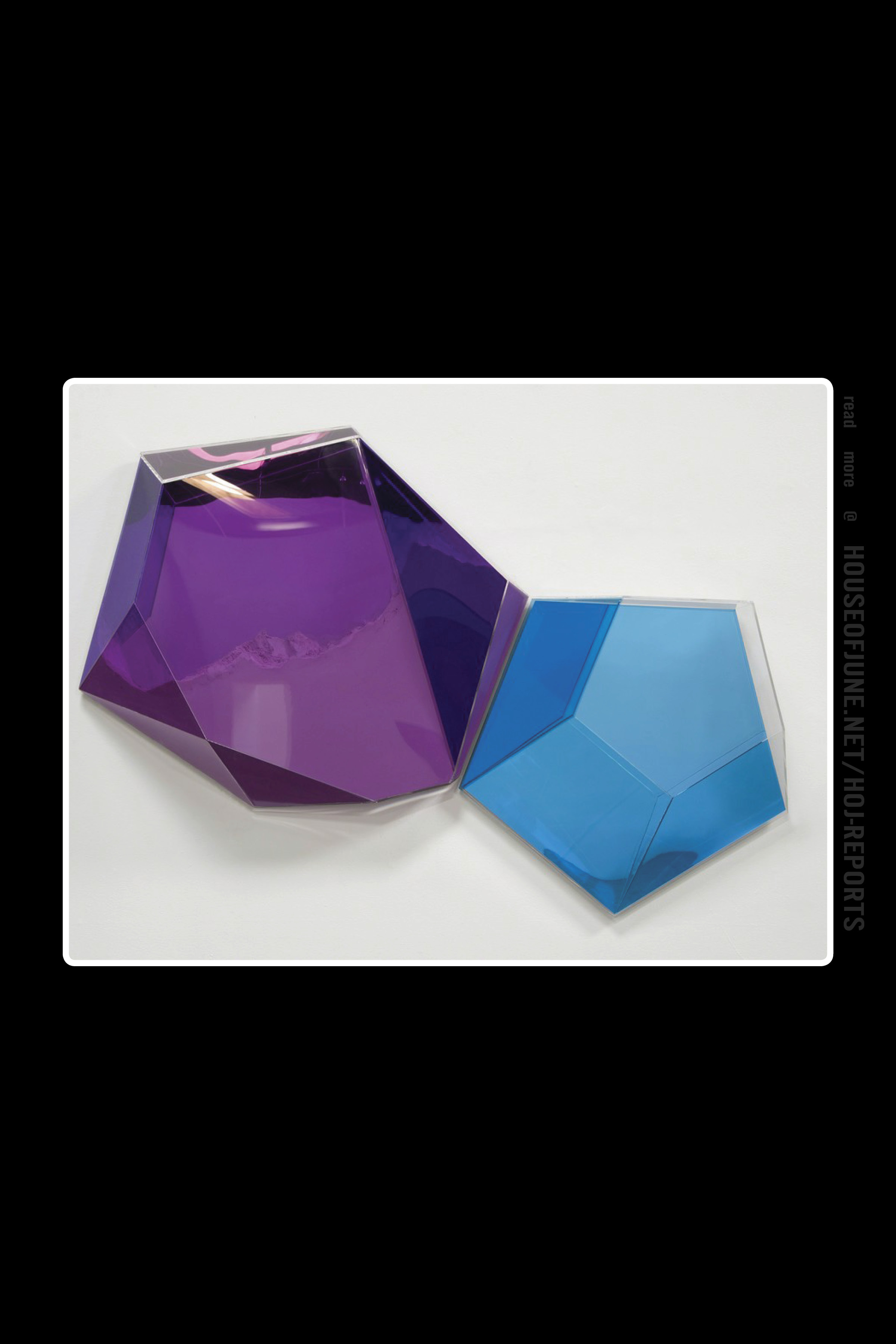 Rachel Lachowicz (Plexiglas Case With Eyeshadow) Reflex Violet/blue, 2013
