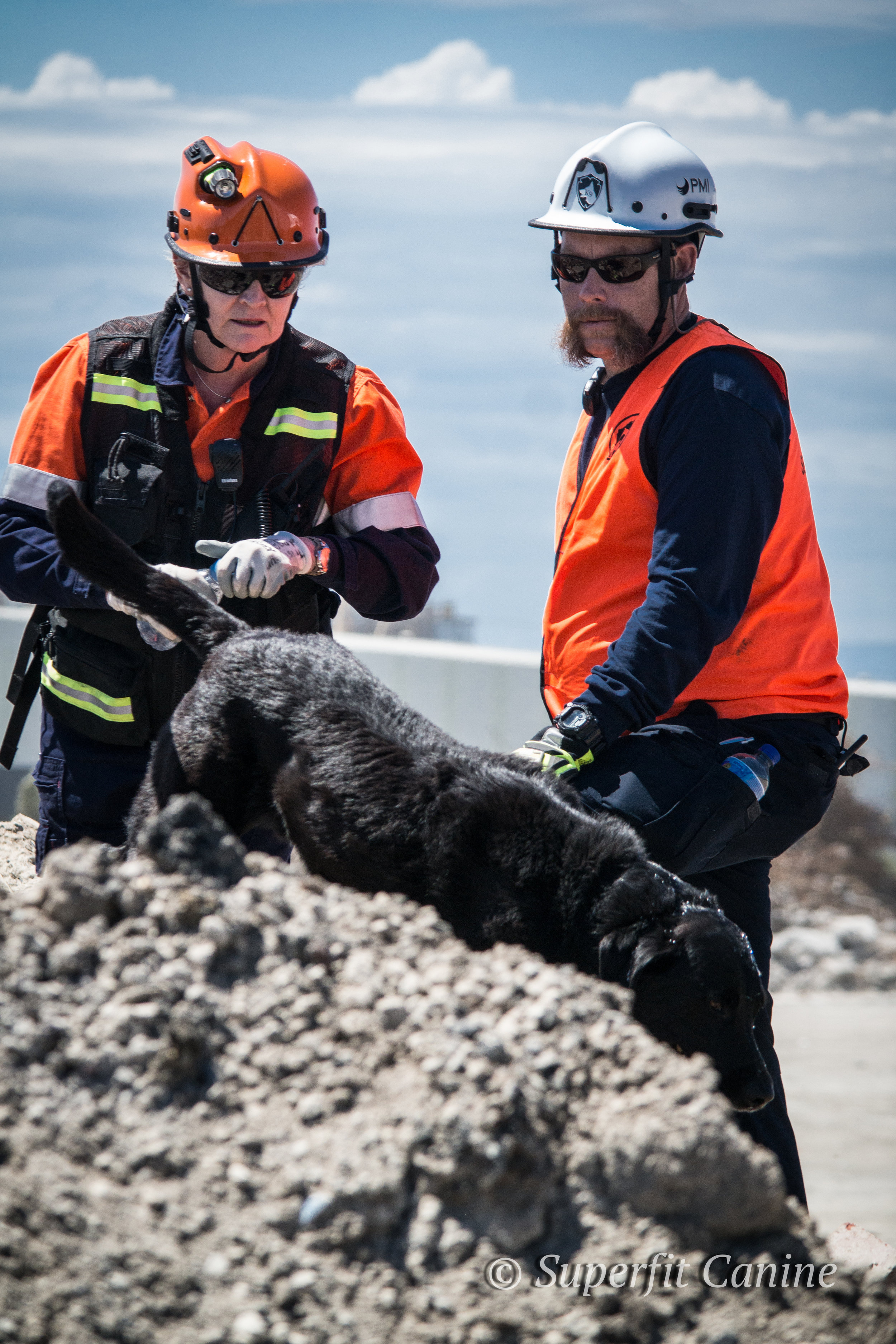 K9 BB (SARDA) with handler Anne Forwood and instructor Eric Darling.
