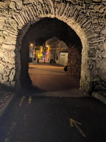 Town-gate.jpg
