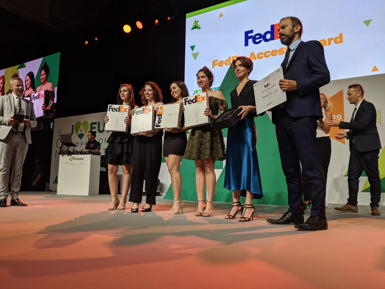 Entella Company, winner of the 2019 FedEx Access Award.