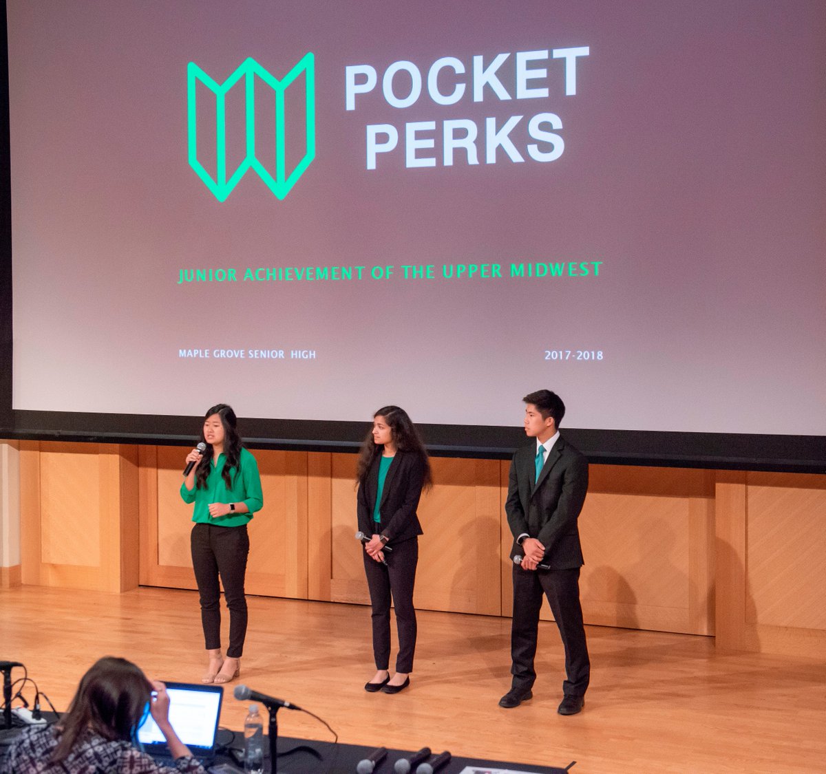 Pocket Perks of JA of the Upper Midwest was awarded the ICE/NYSE Foundation Best Financial Performance Award.