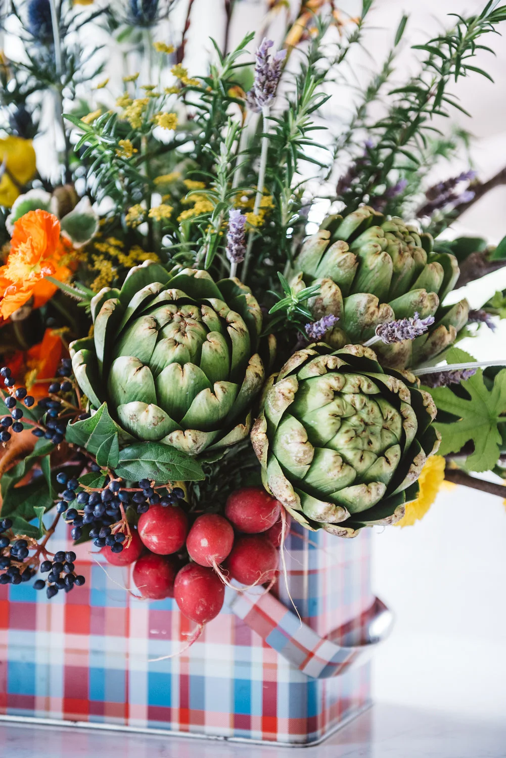 CariCourtrightPhotography_kitchenarrangement.jpg