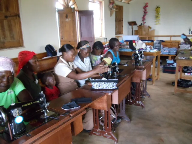 Sewing_ladies.JPG