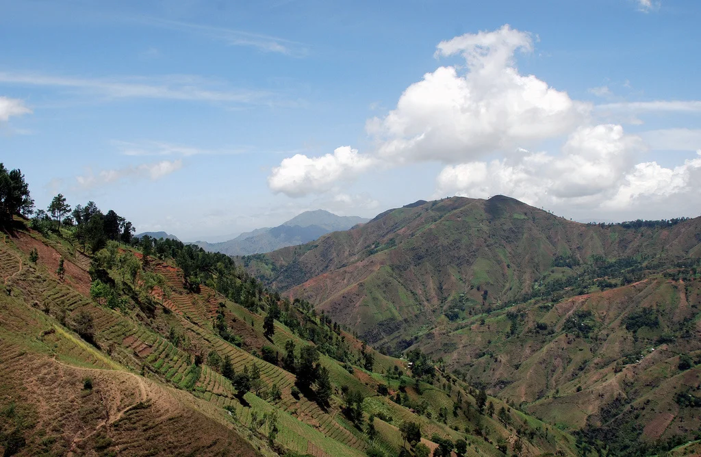 haiti%2Bmtns%2B6.jpg