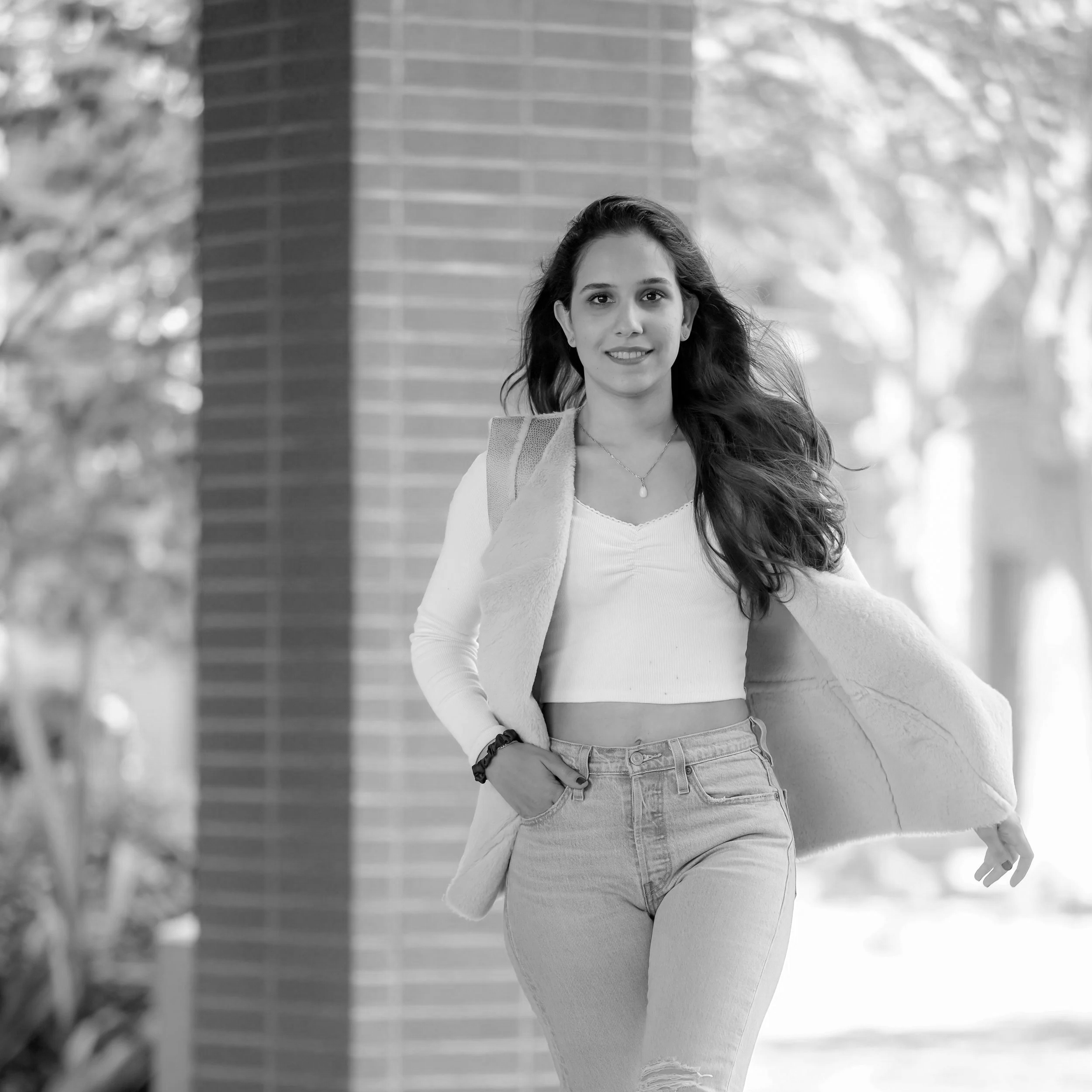  Erisa was born and raised in Isfahan, Iran, and moved to California in 2016 with her family. She holds a Bachelor's degree in Biological Sciences from UC Irvine and is currently a pre-dental student, aspiring to become a dentist.&nbsp;  Growing up i