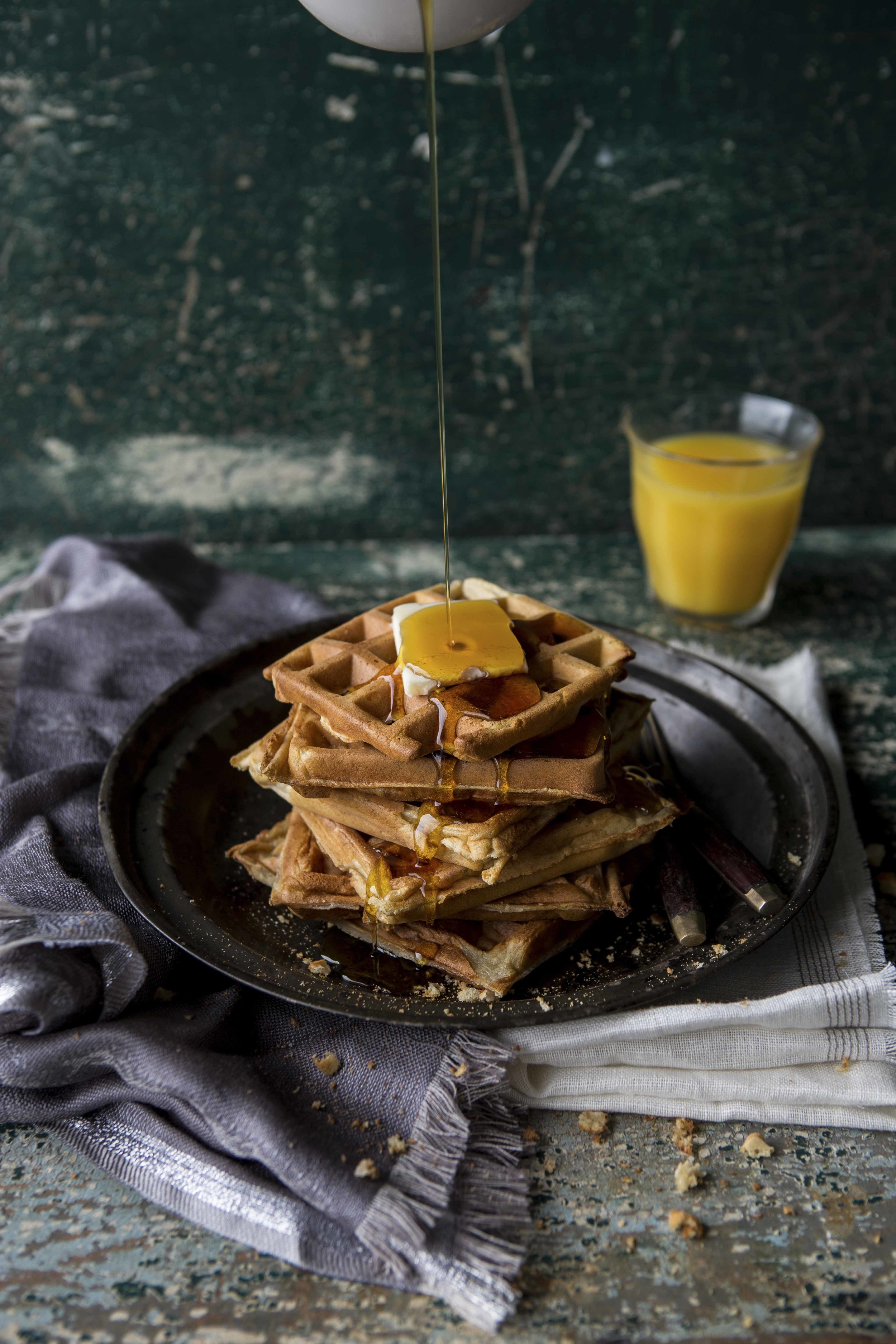 austin-texas-food-photographer-waffles-and-syrup