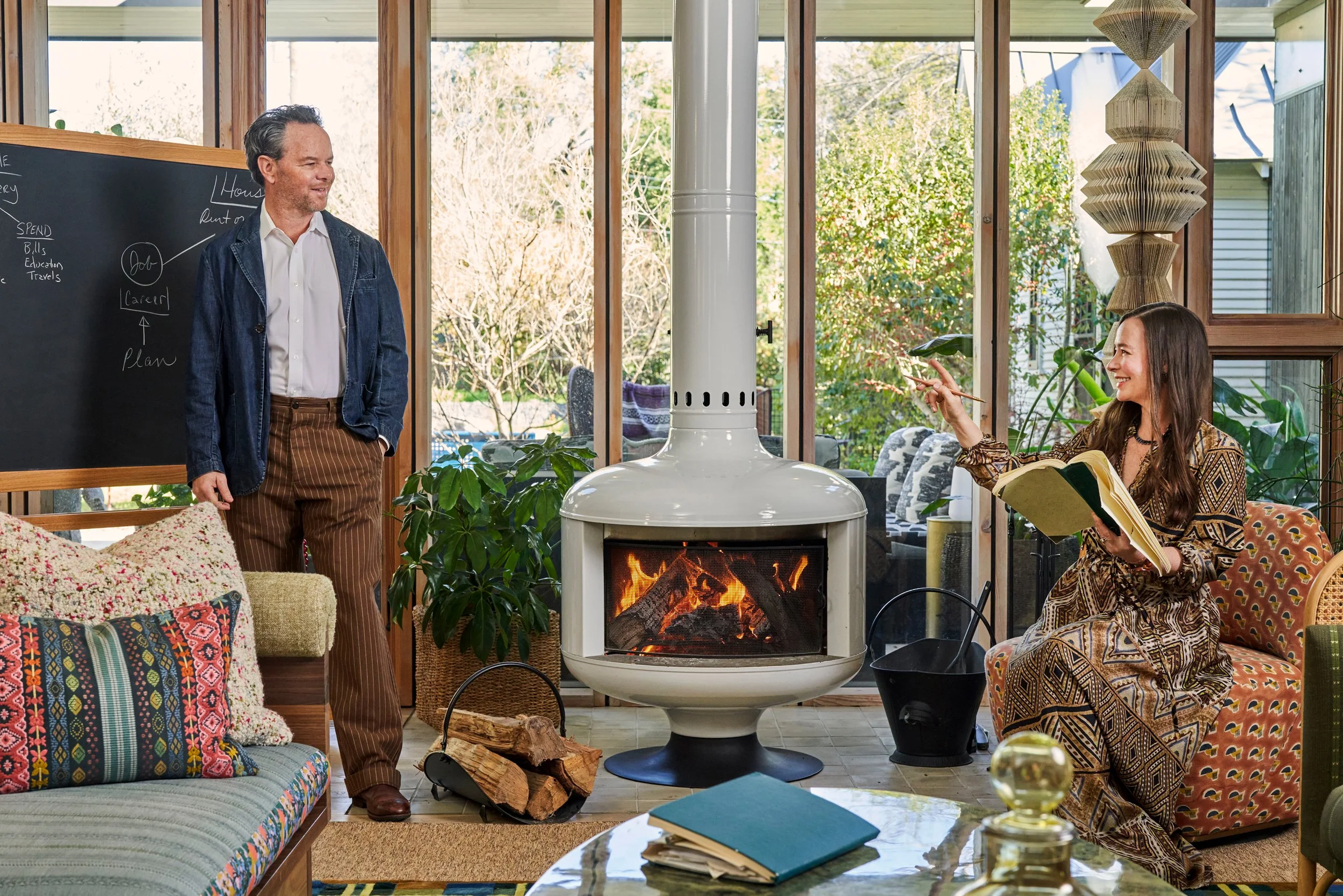 Knoxy_Knox_Winter_2024_Noah_Hawley_Portrait_WEB_001.jpg