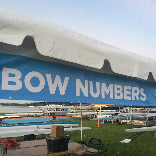 Best to know your heat and lane number when picking up your bow number. And check out the bow-forward mounting technique (swipe 👉🏾) for #photofinishes! #coxearlycoxoften #coxing #rowing #fisa #usrowing #WRMasters #sarasota2018