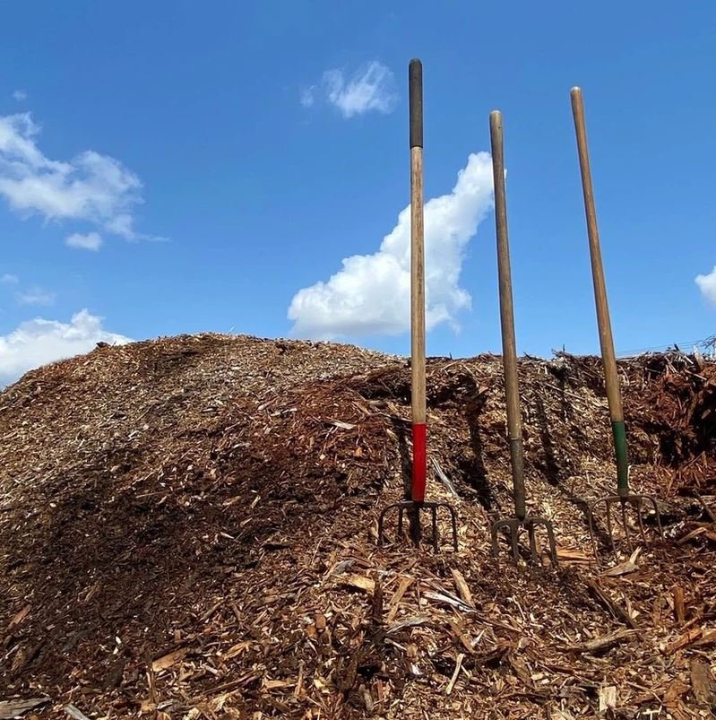 mulch.JPG