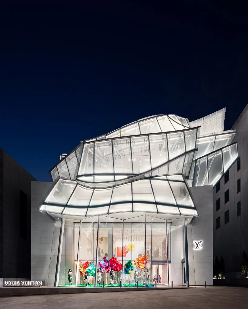 A Peek Inside Louis Vuitton's New Flagship Store In Seoul 