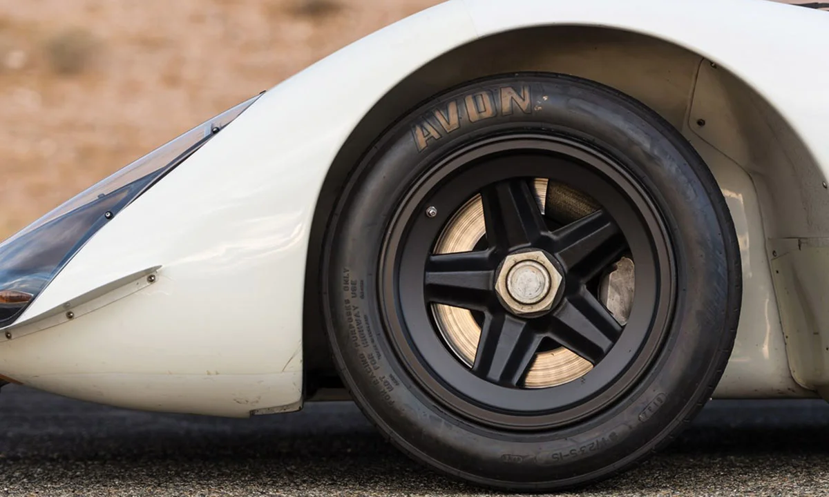 LUFT5-908-RMSothebys-13.jpg